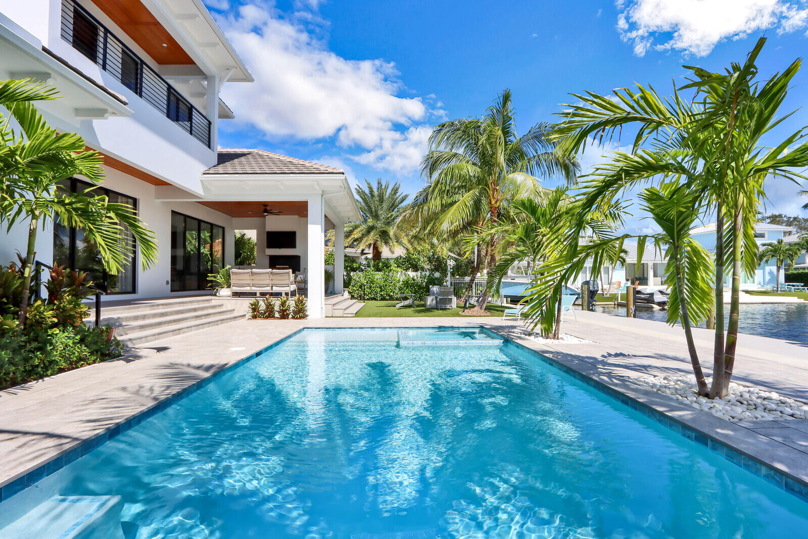 RIVERSIDE - Residential