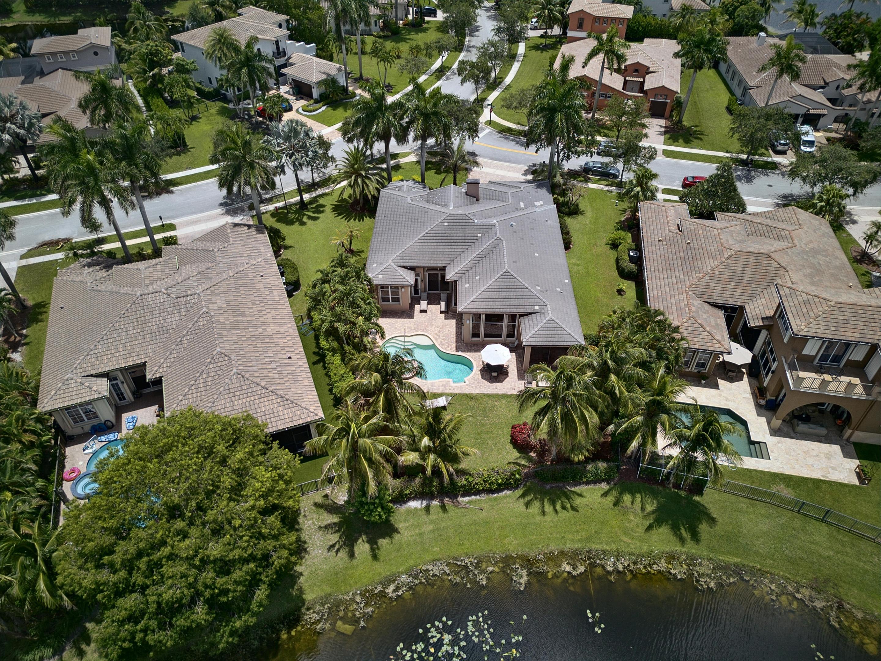 HERON BAY CENTRAL - Residential