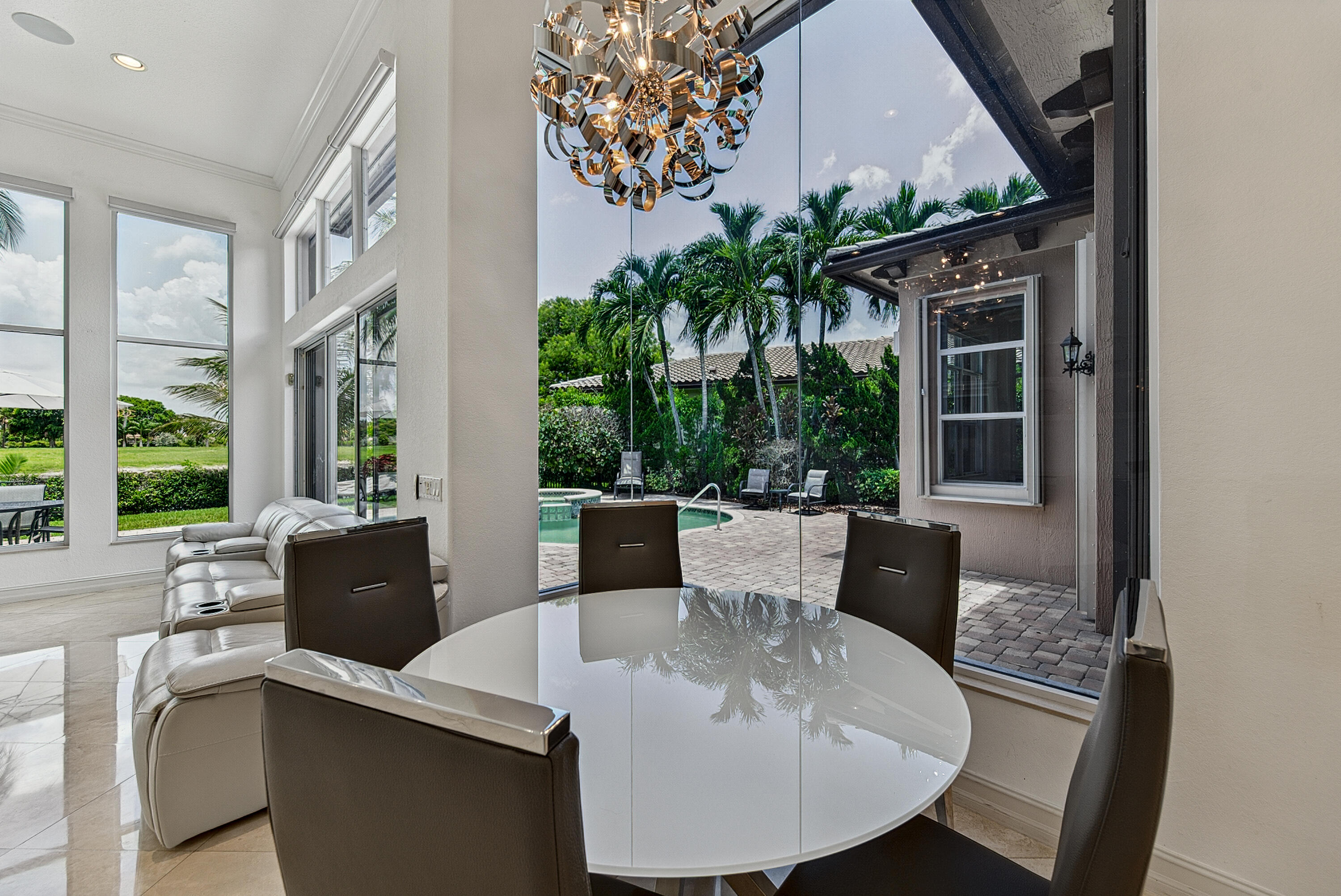 HERON BAY CENTRAL - Residential