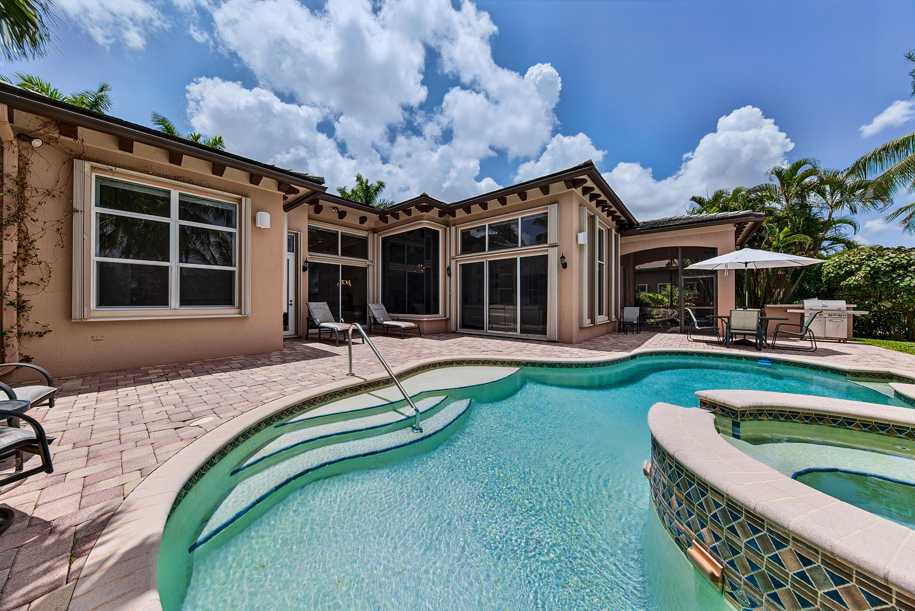 HERON BAY CENTRAL - Residential