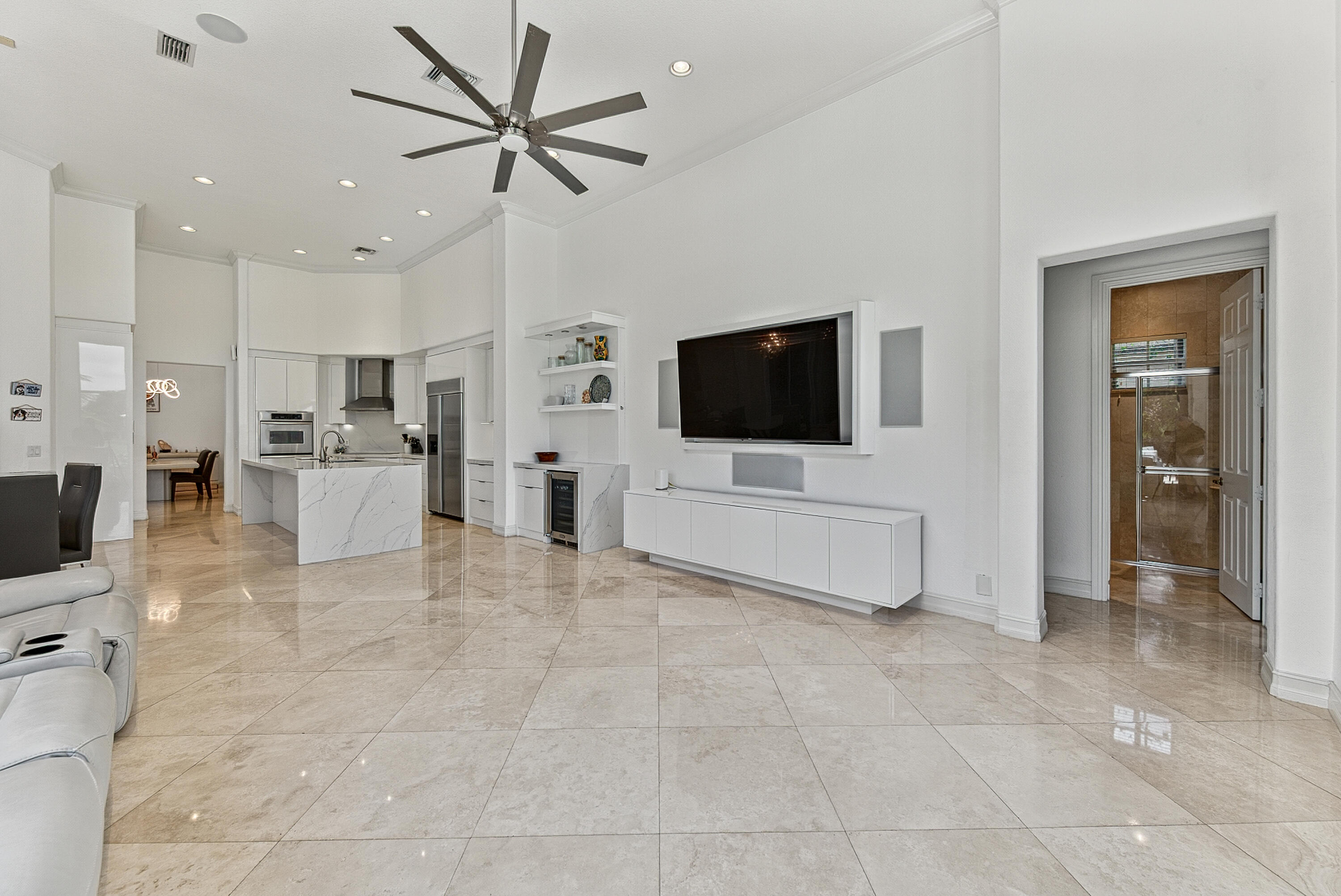 HERON BAY CENTRAL - Residential