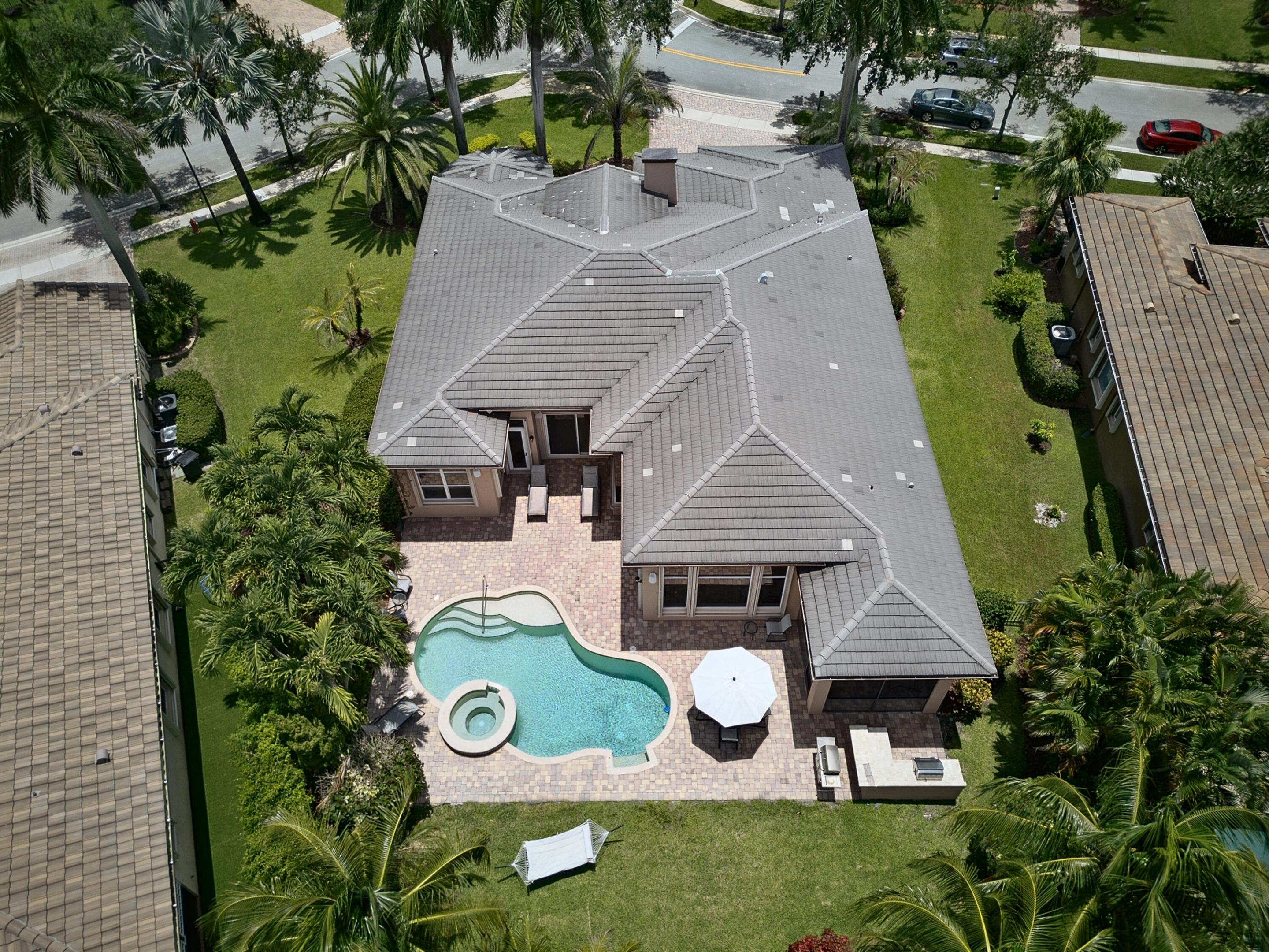 HERON BAY CENTRAL - Residential