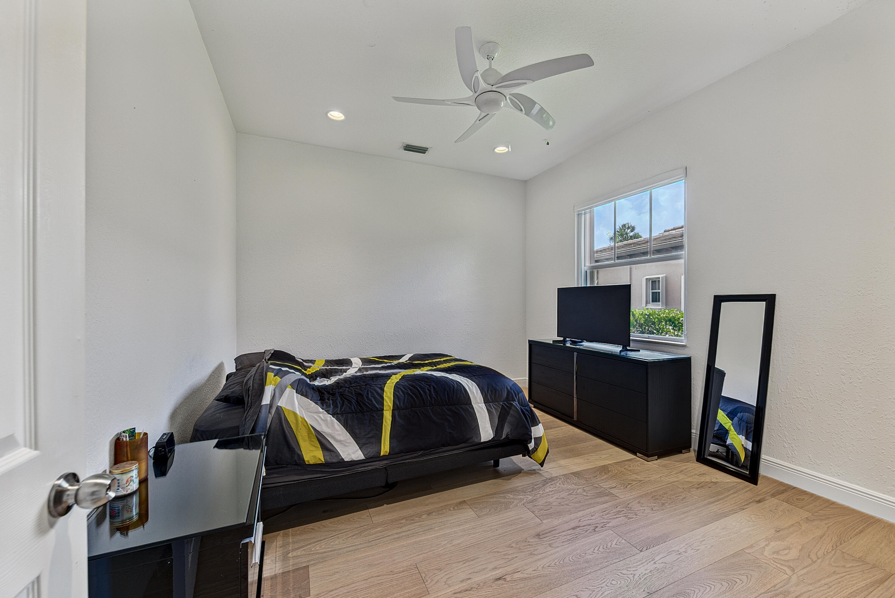 HERON BAY CENTRAL - Residential