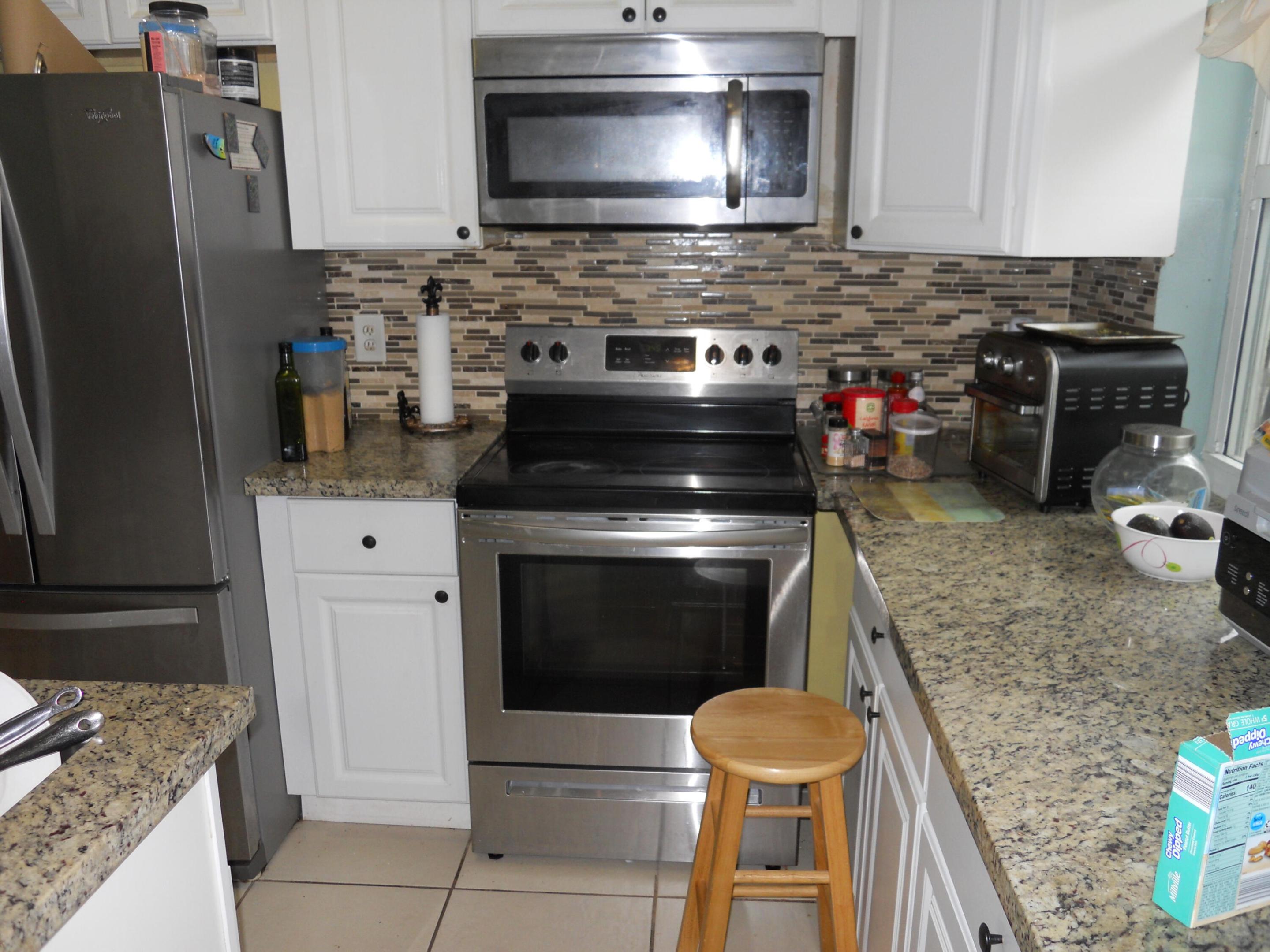 Walkability at it's best, this property sits a block from Aldi's and Oakland Park Blvd. Very high demand area, corner property with a 6-year-old roof, impact windows, 3-month old A.C. unit, tiled flooring, updated kitchen and baths.