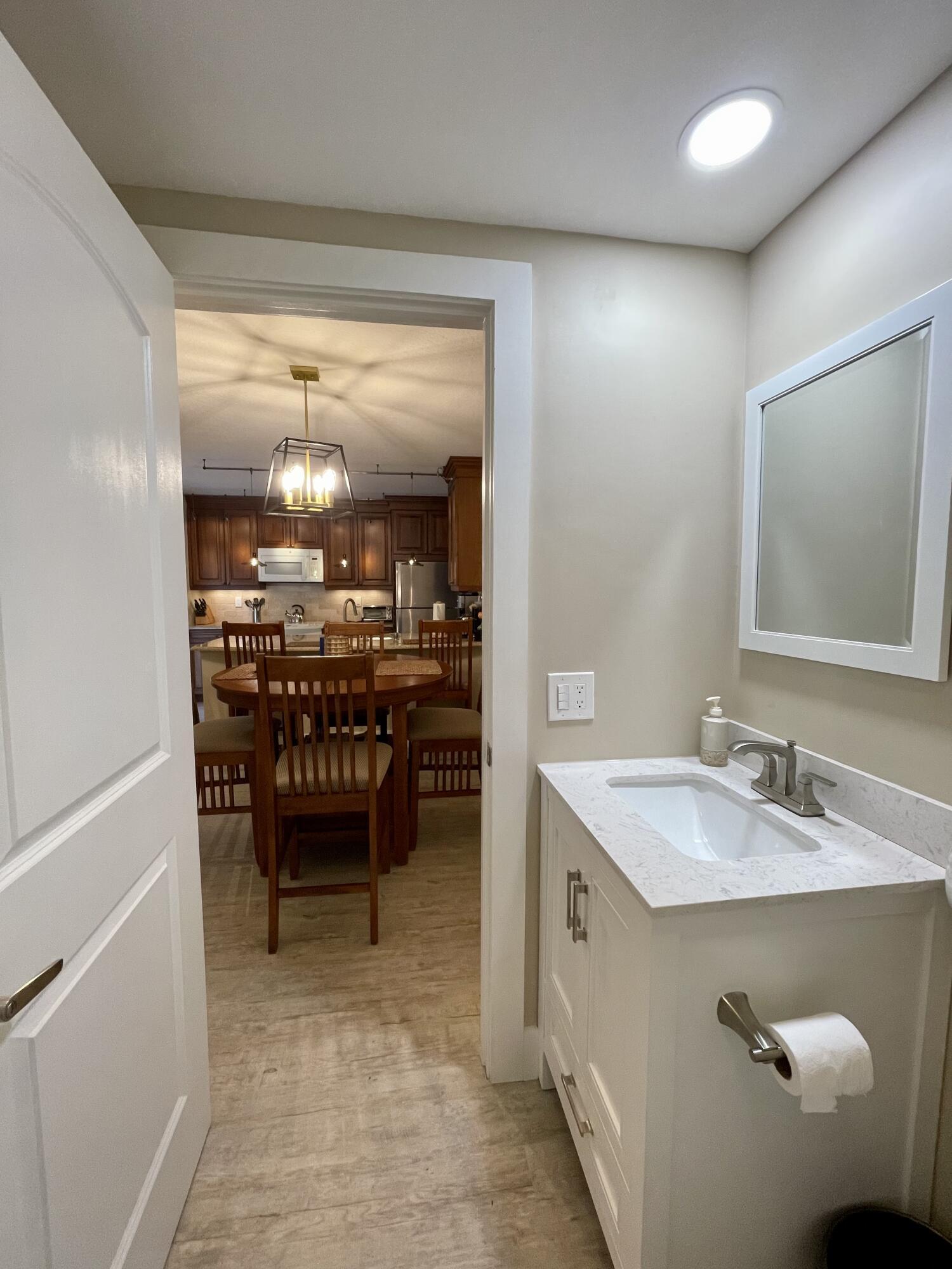RIVER - Residential Lease