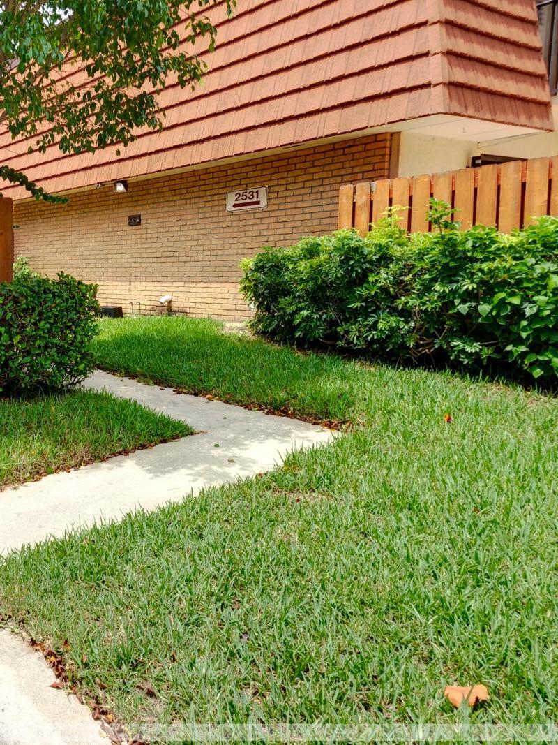 RIVER - Residential Lease