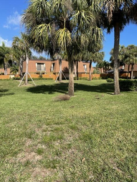RIVER - Residential Lease