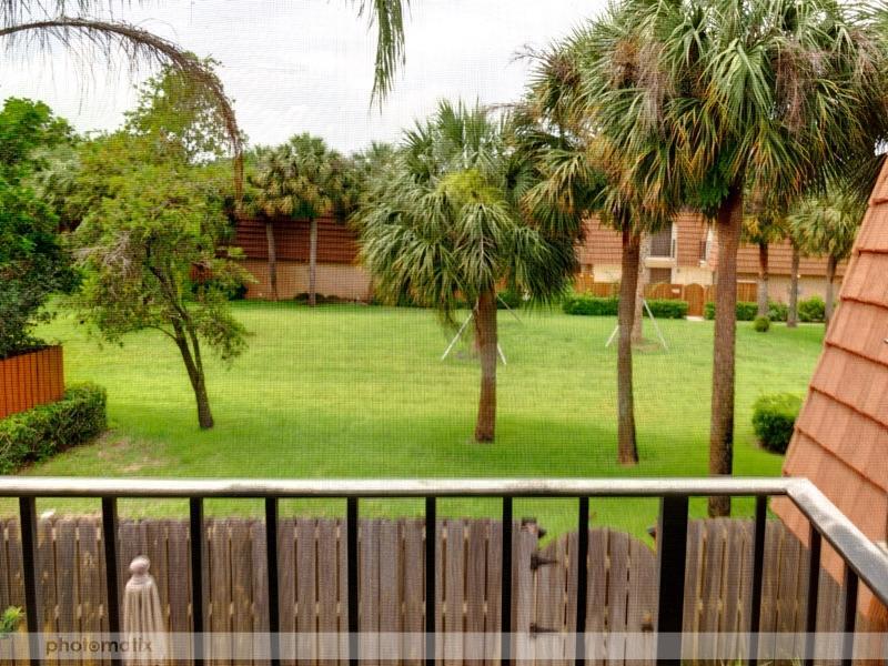 RIVER - Residential Lease