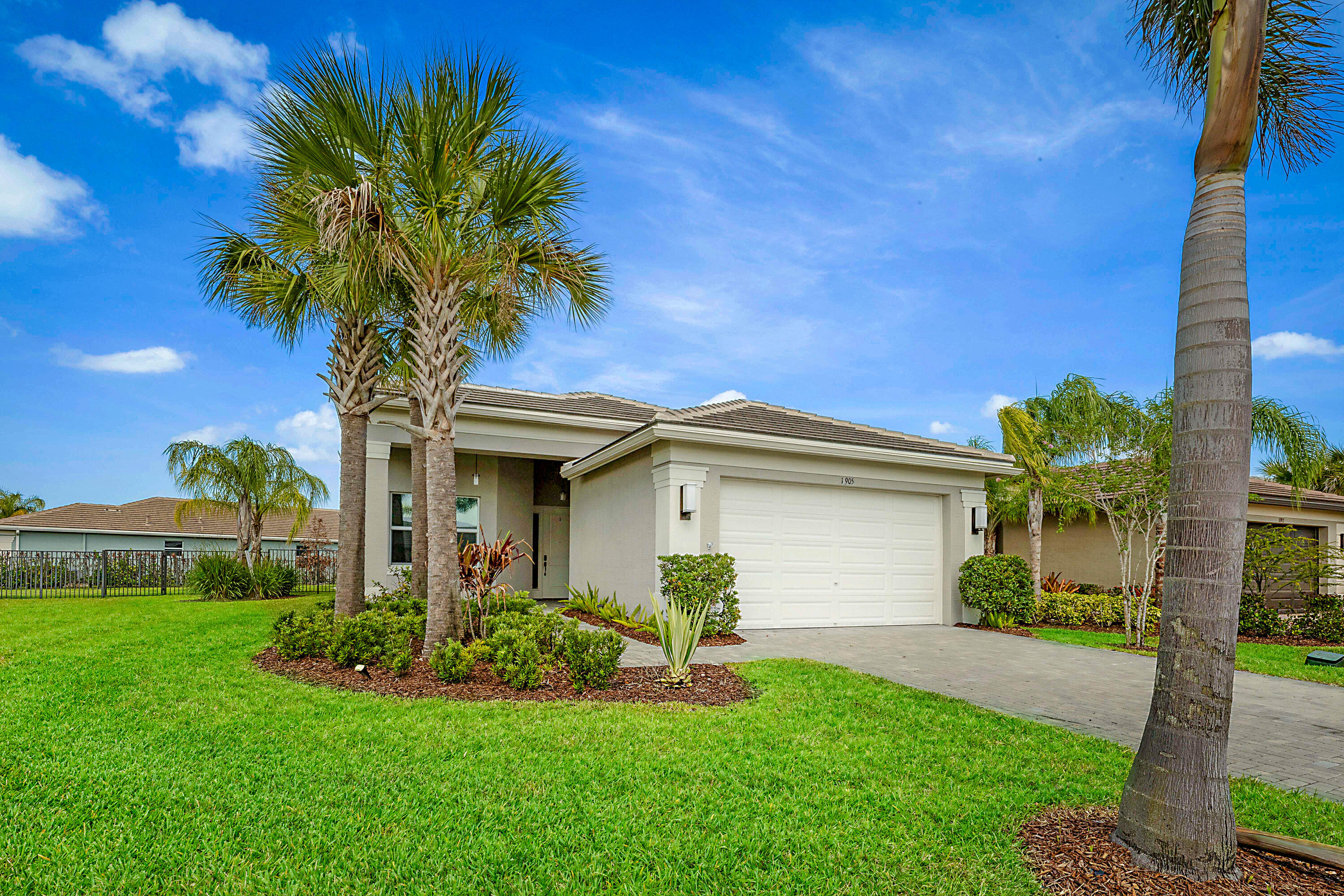 Valencia Grove/Riverland - Residential