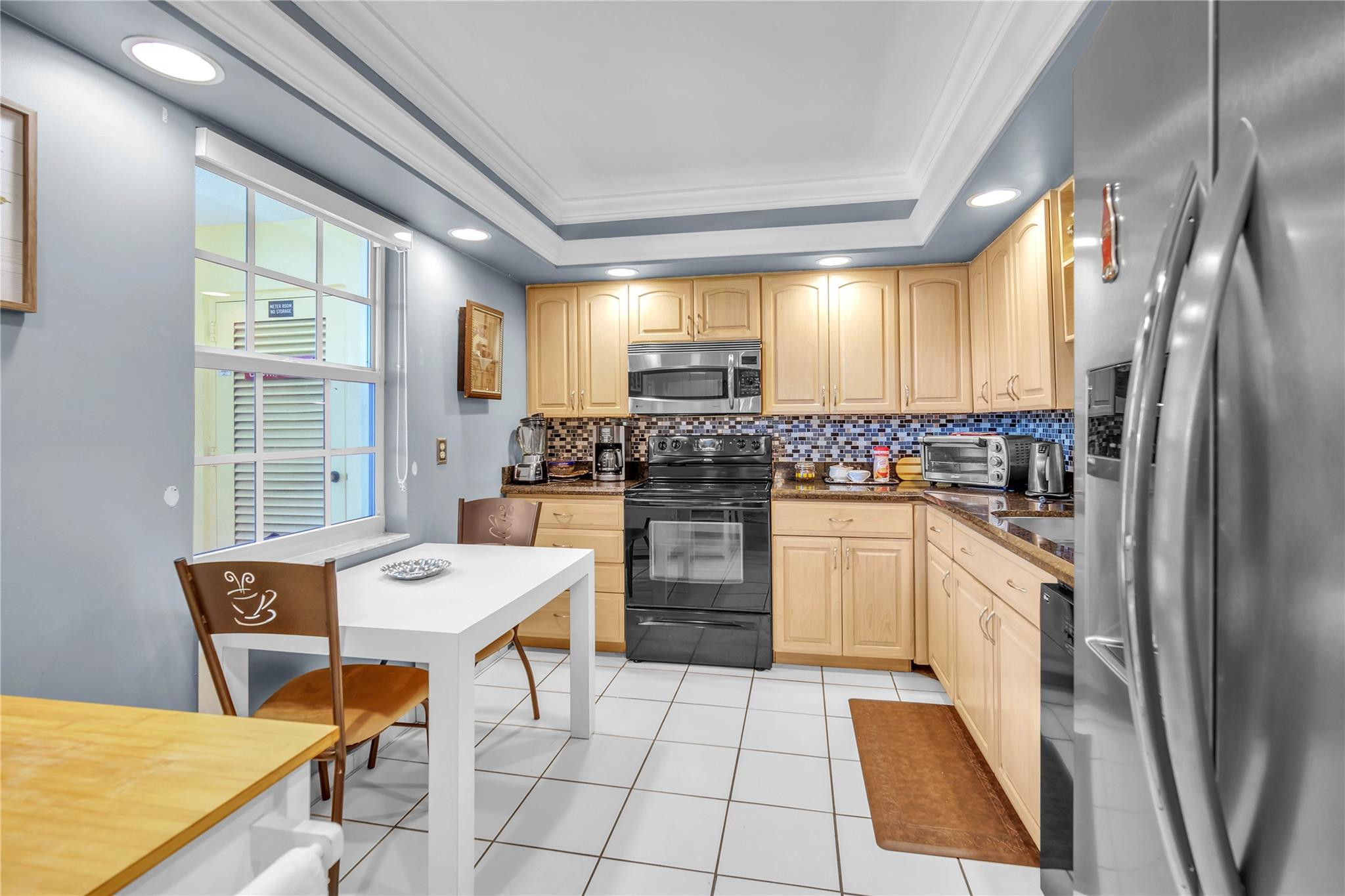 NO 1 PALM-AIRE COUNTRY CLUB - Residential