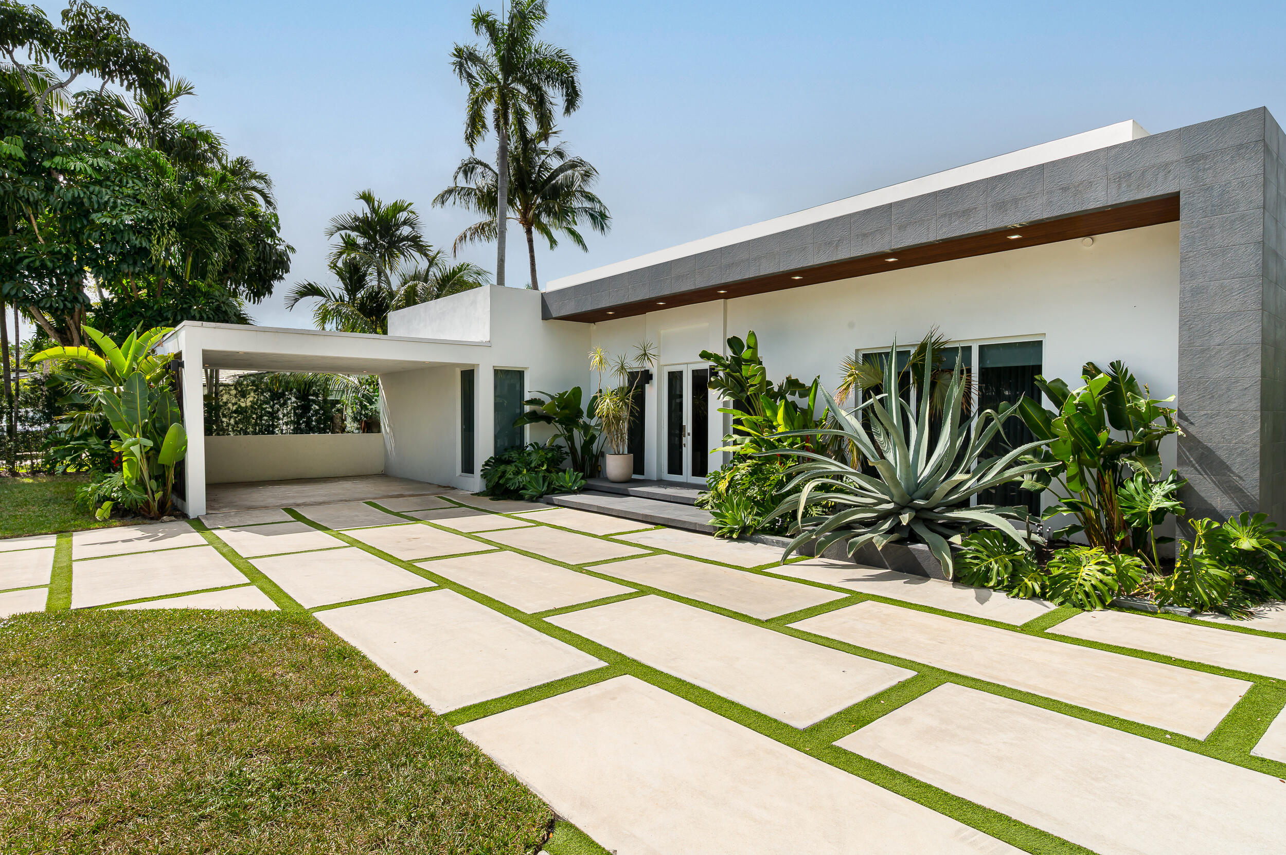 BAY POINT - Residential
