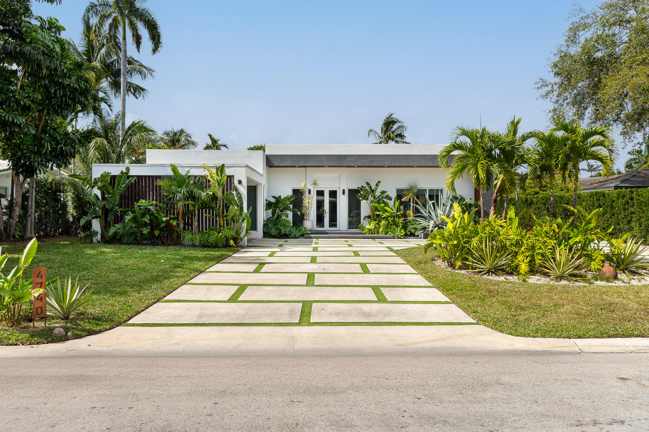BAY POINT - Residential