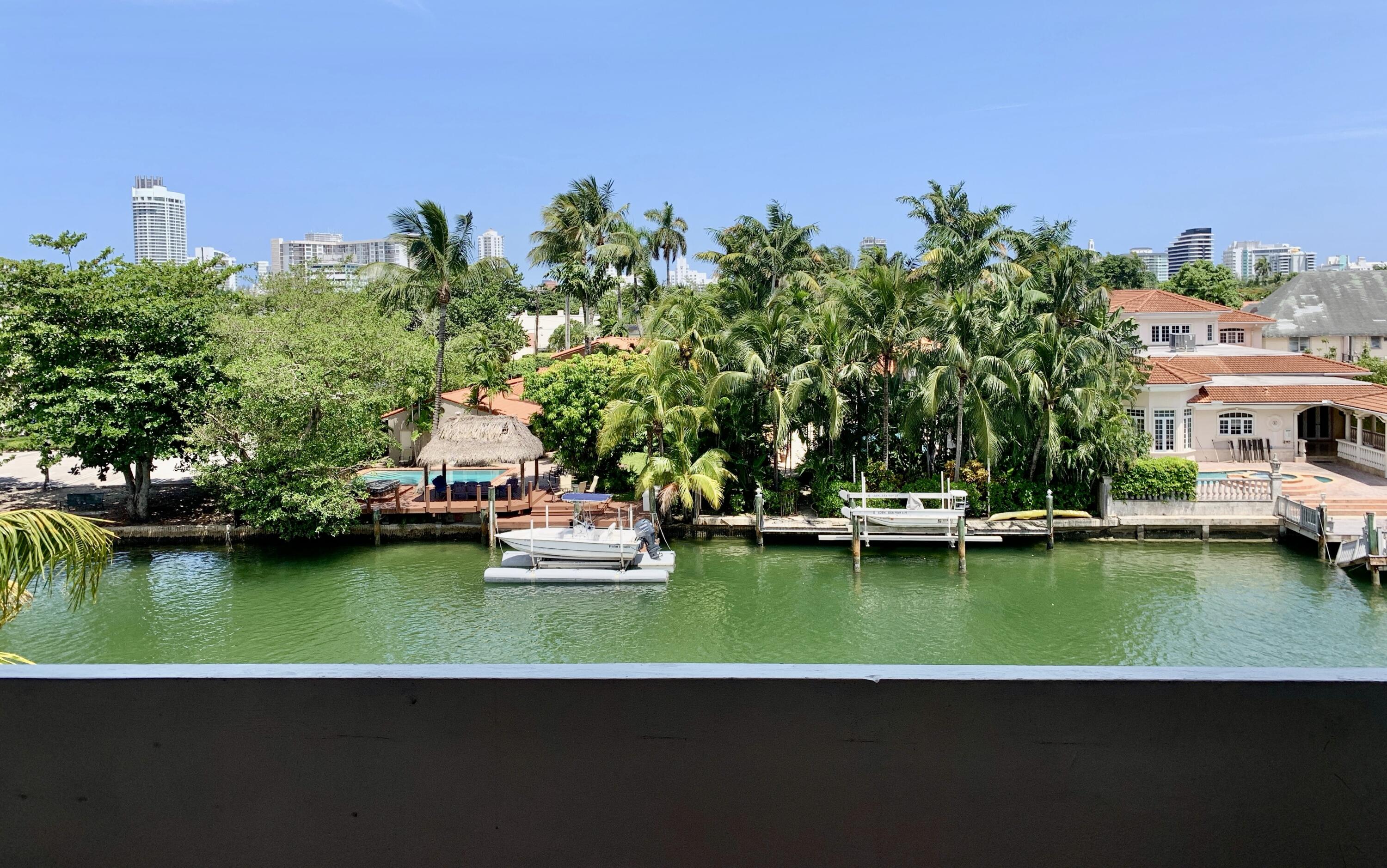 THE CASTILLE CONDO - Residential
