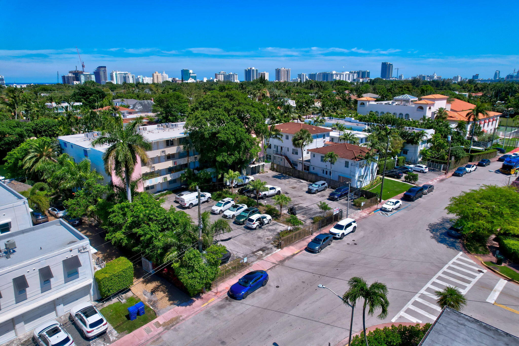 THE CASTILLE CONDO - Residential