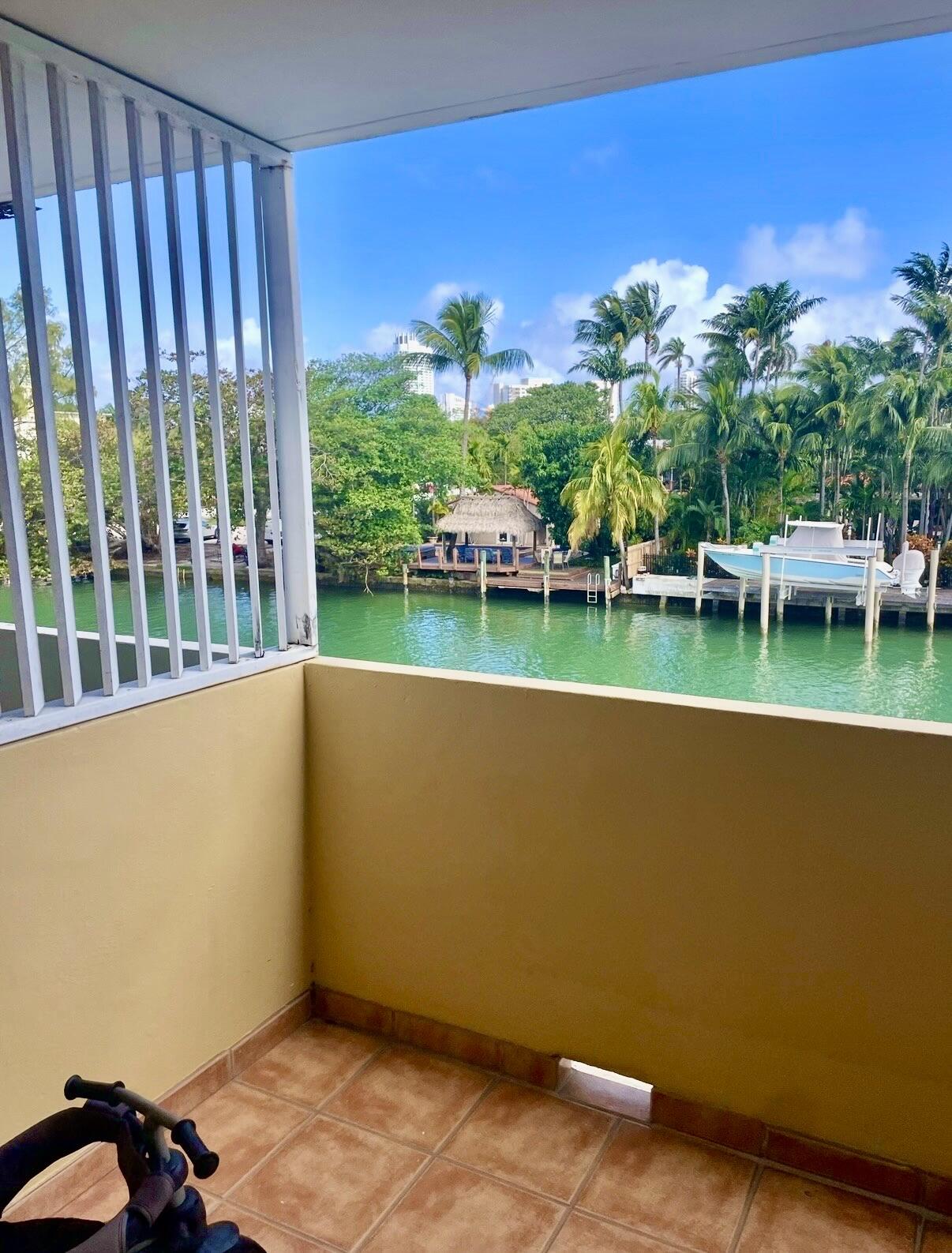 THE CASTILLE CONDO - Residential