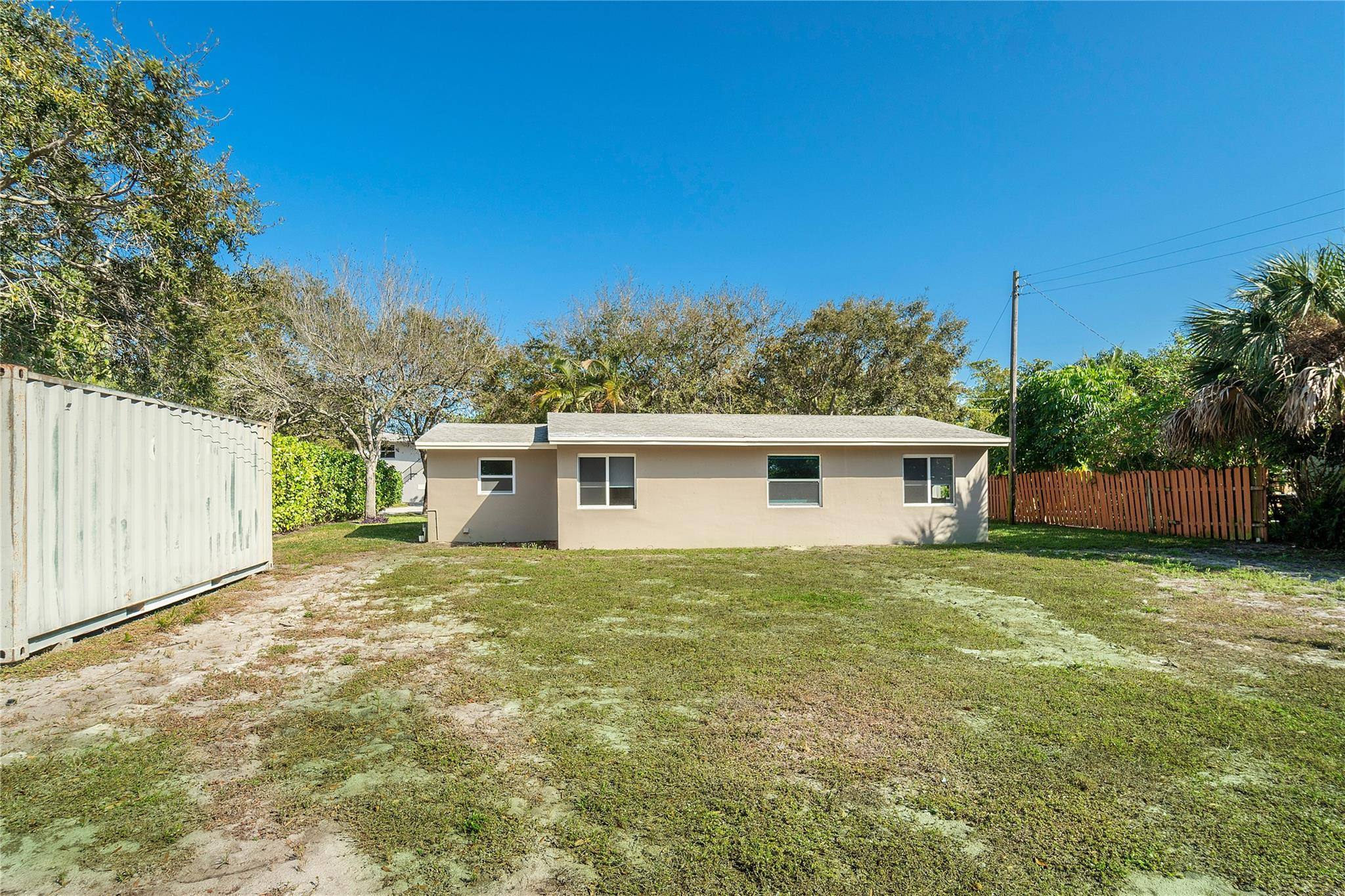 PLUMOSA PARK SEC A, B AND D - Residential
