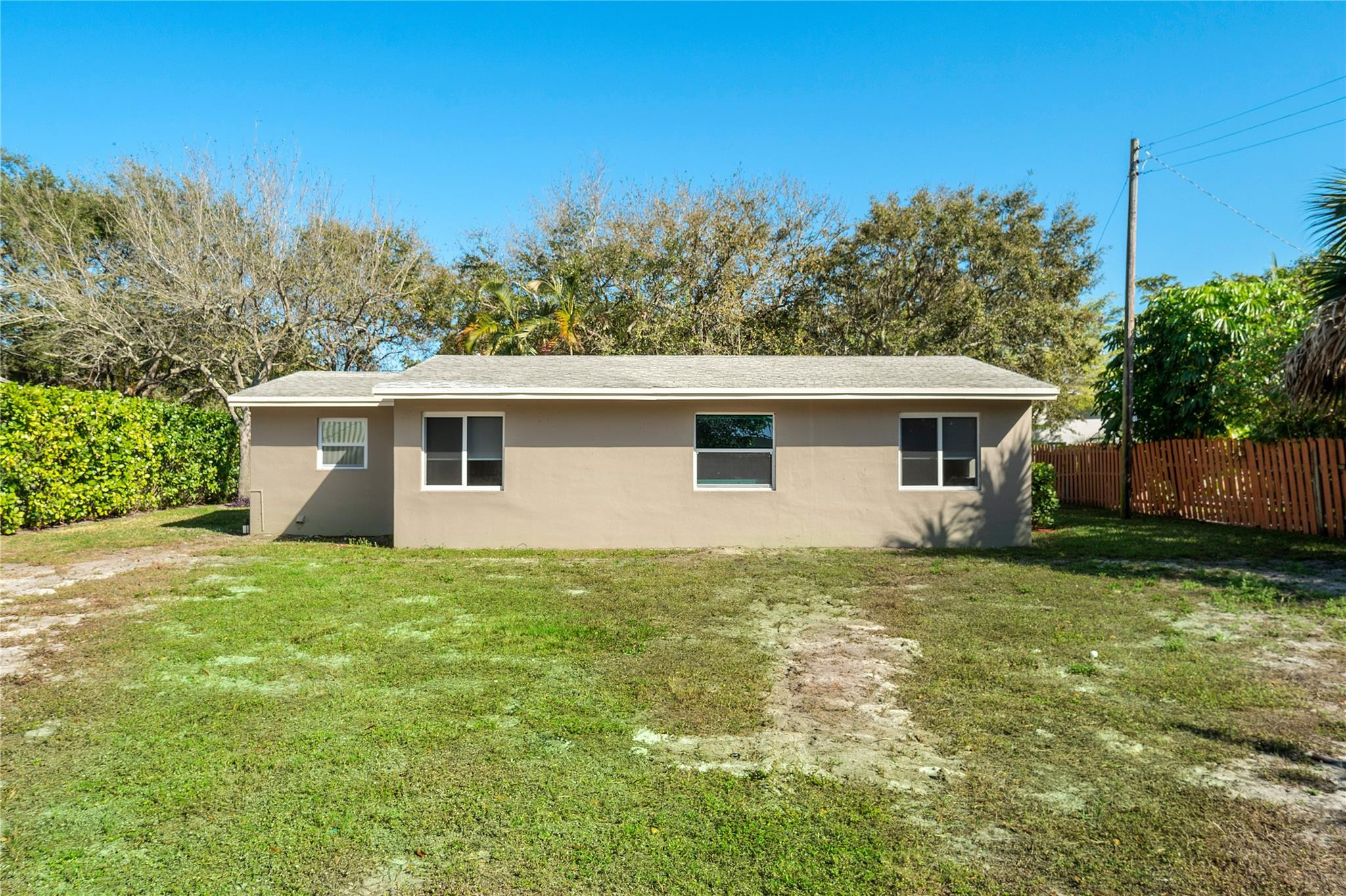 PLUMOSA PARK SEC A, B AND D - Residential