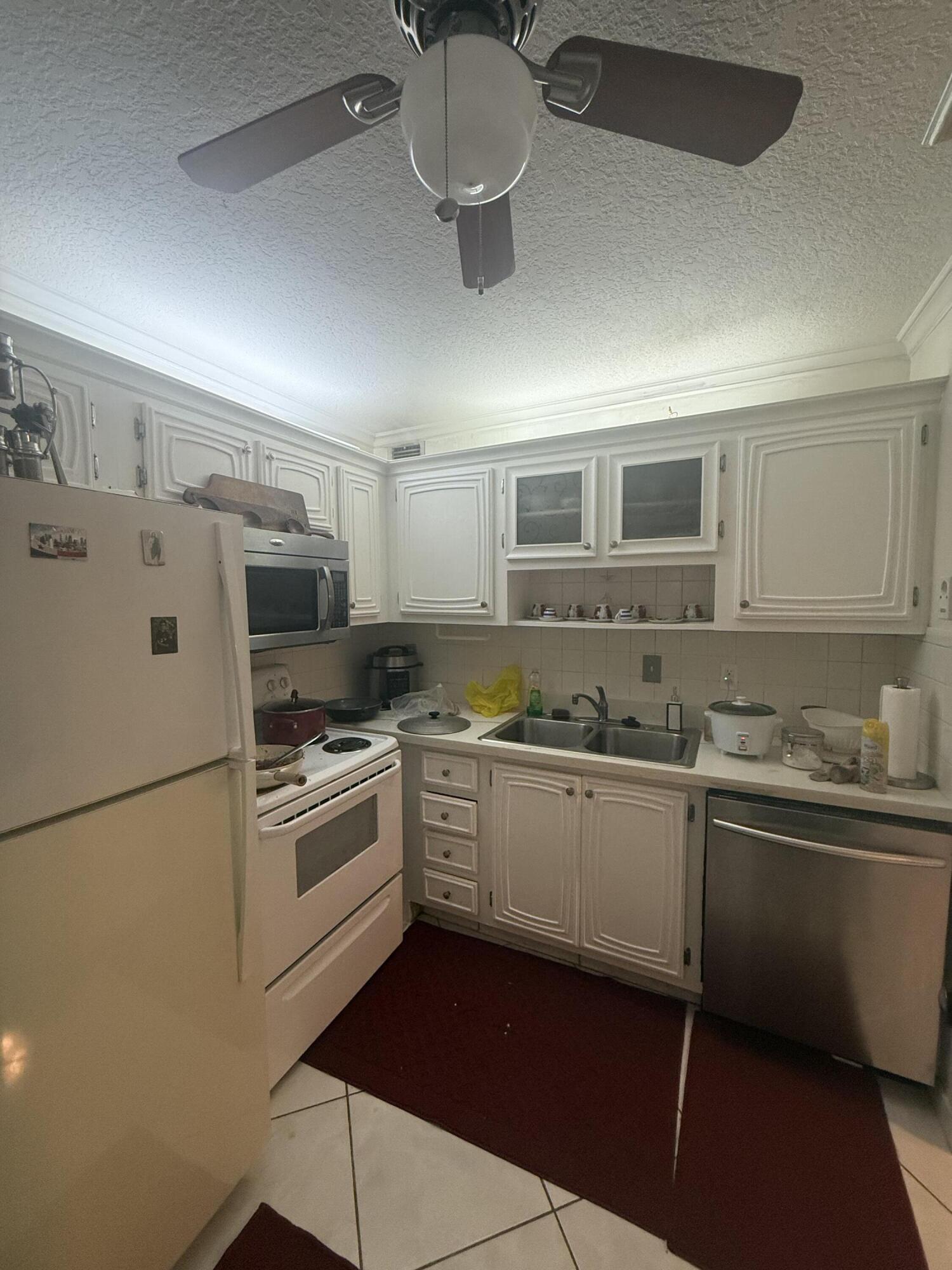 SOMERSET - Residential