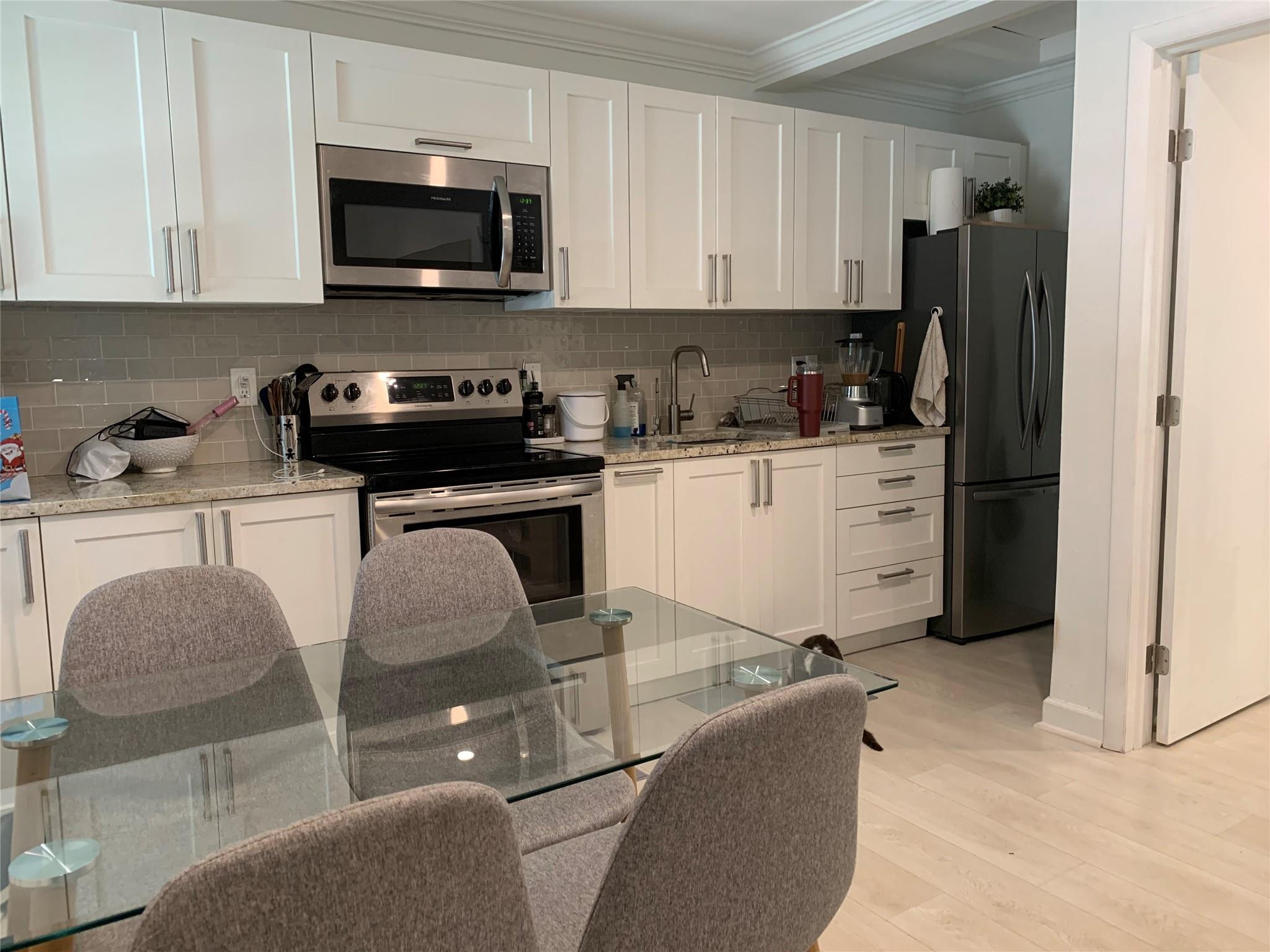 CROISSANT PARK RIVER SEC - Residential Income
