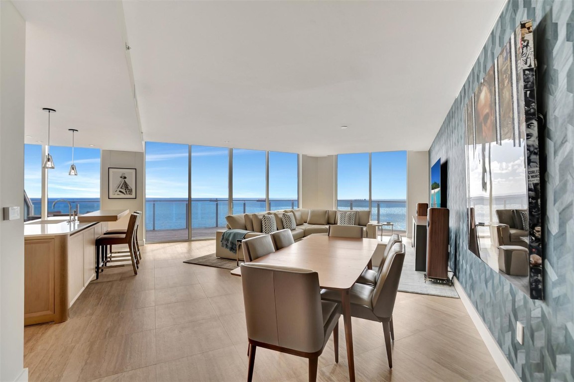 Four Seasons - Residential