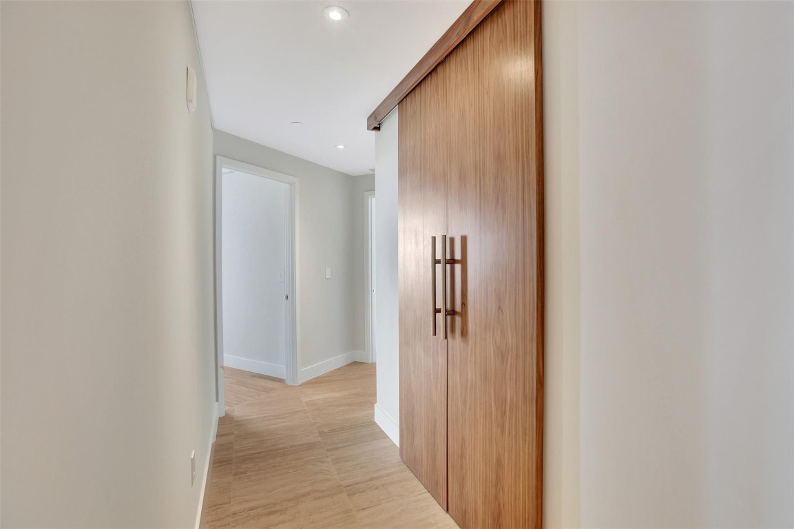 Four Seasons - Residential