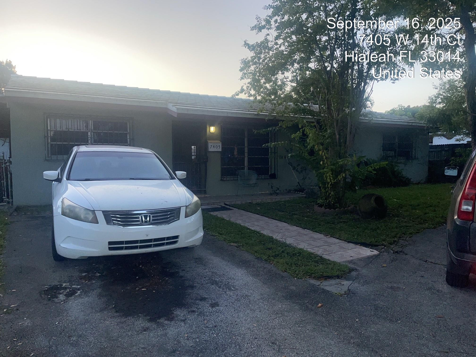 LAKE CECILE ESTS SEC 1 - Residential
