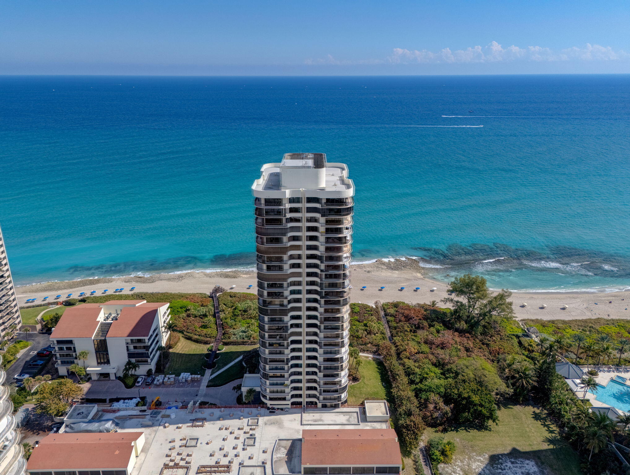 MARTINIQUE 2 CONDO - Residential