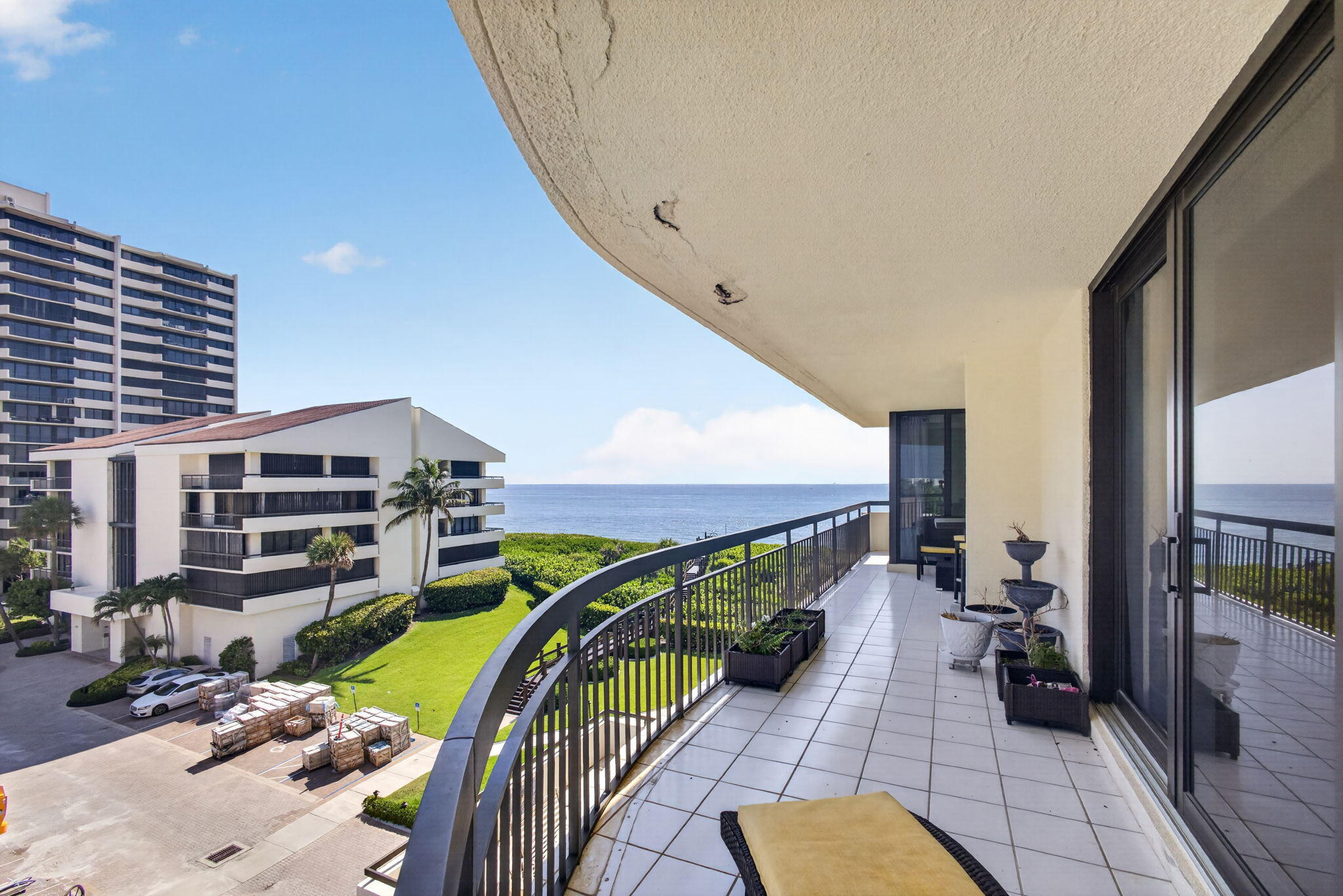 MARTINIQUE 2 CONDO - Residential