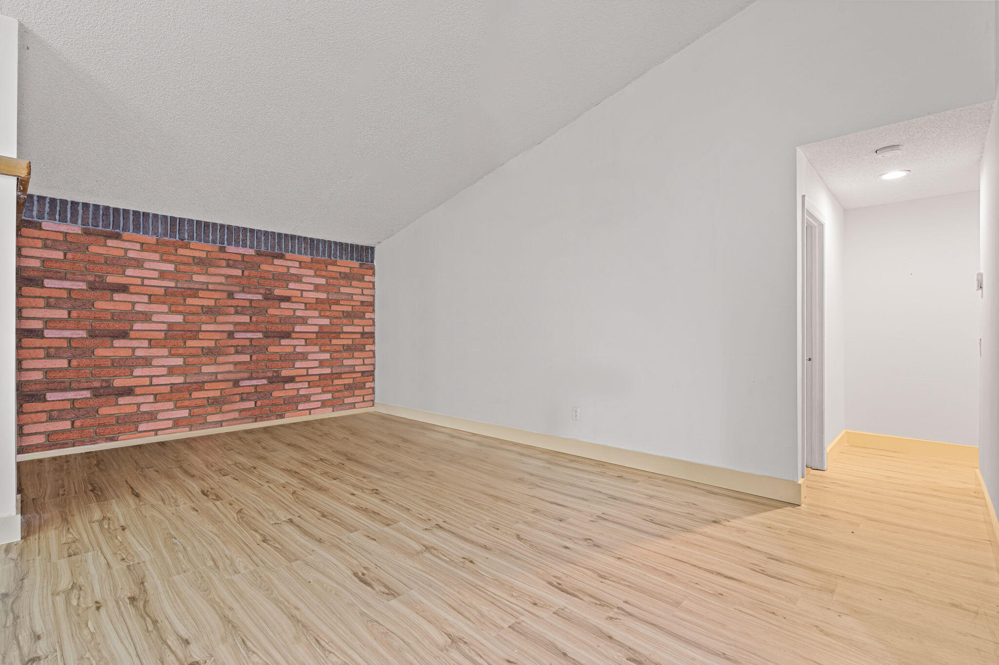 LAKES OF THE MEADOW SEC 4 - Residential