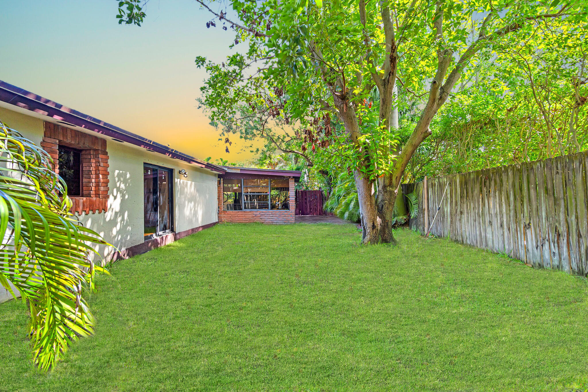 LAKES OF THE MEADOW SEC 4 - Residential