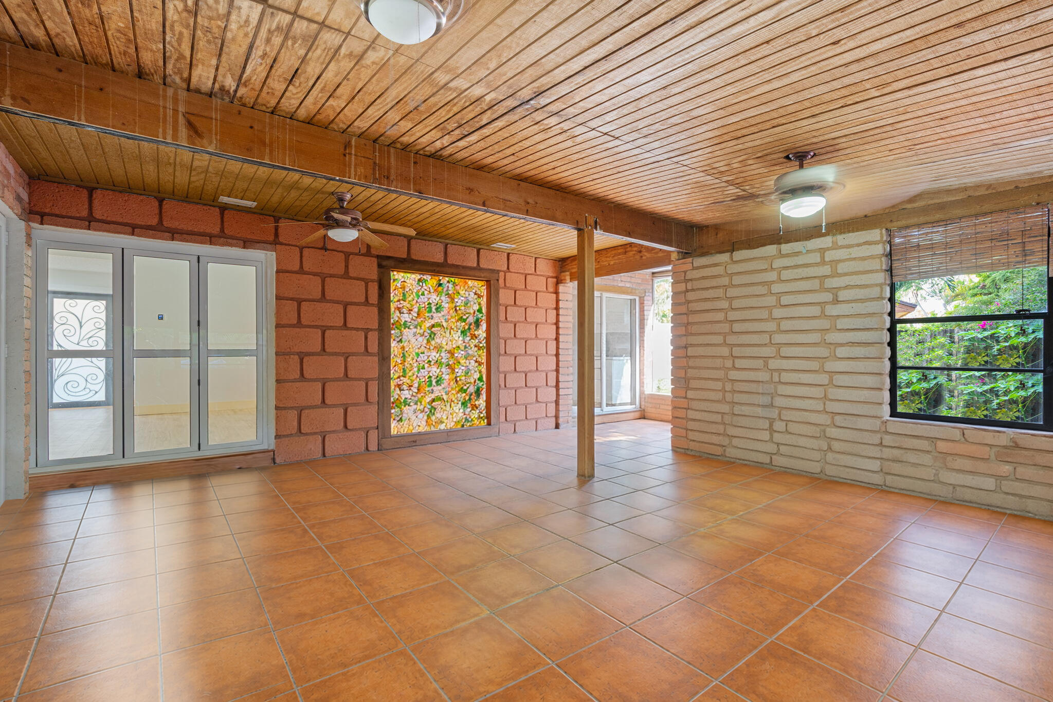 LAKES OF THE MEADOW SEC 4 - Residential