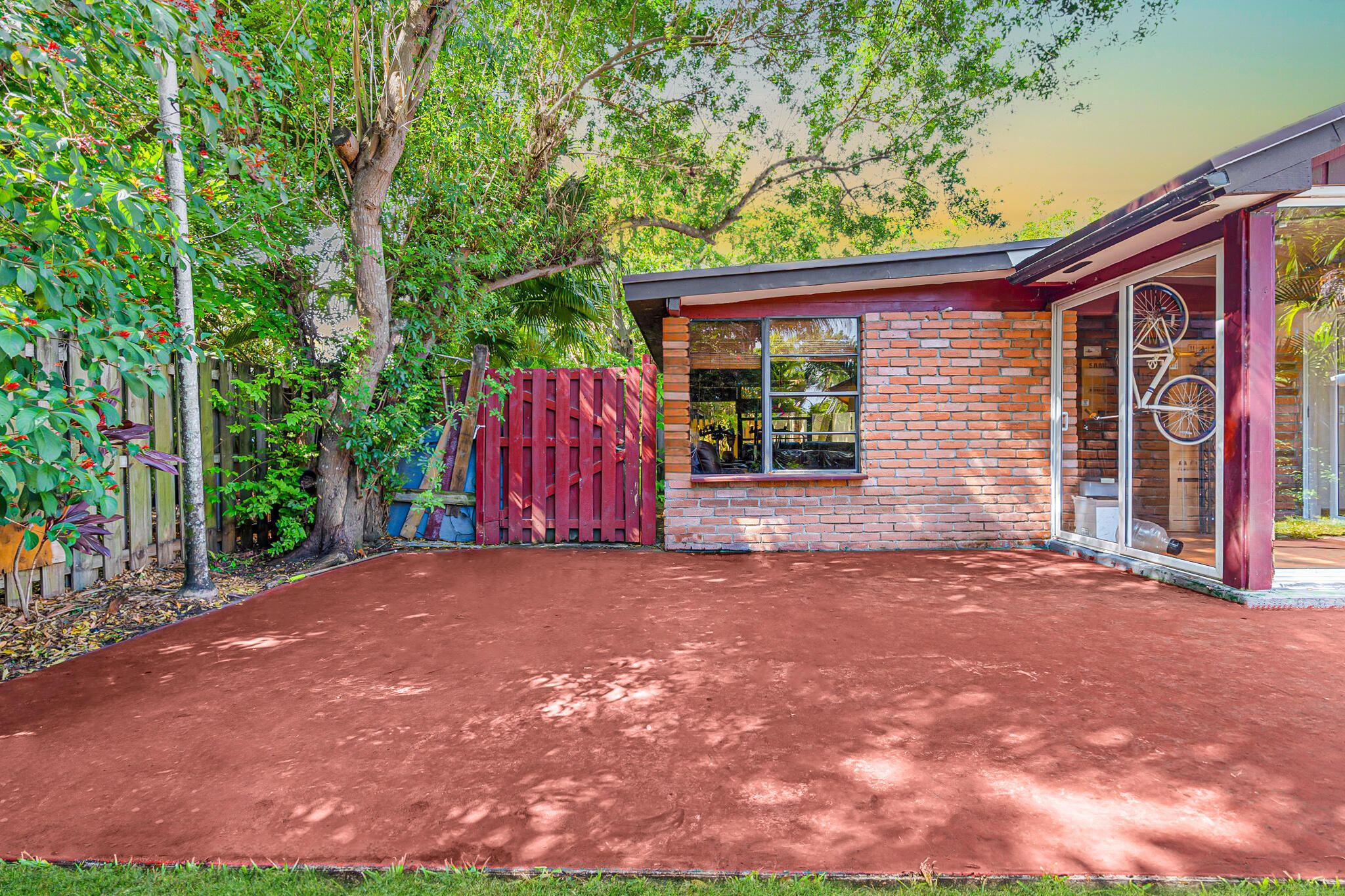 LAKES OF THE MEADOW SEC 4 - Residential