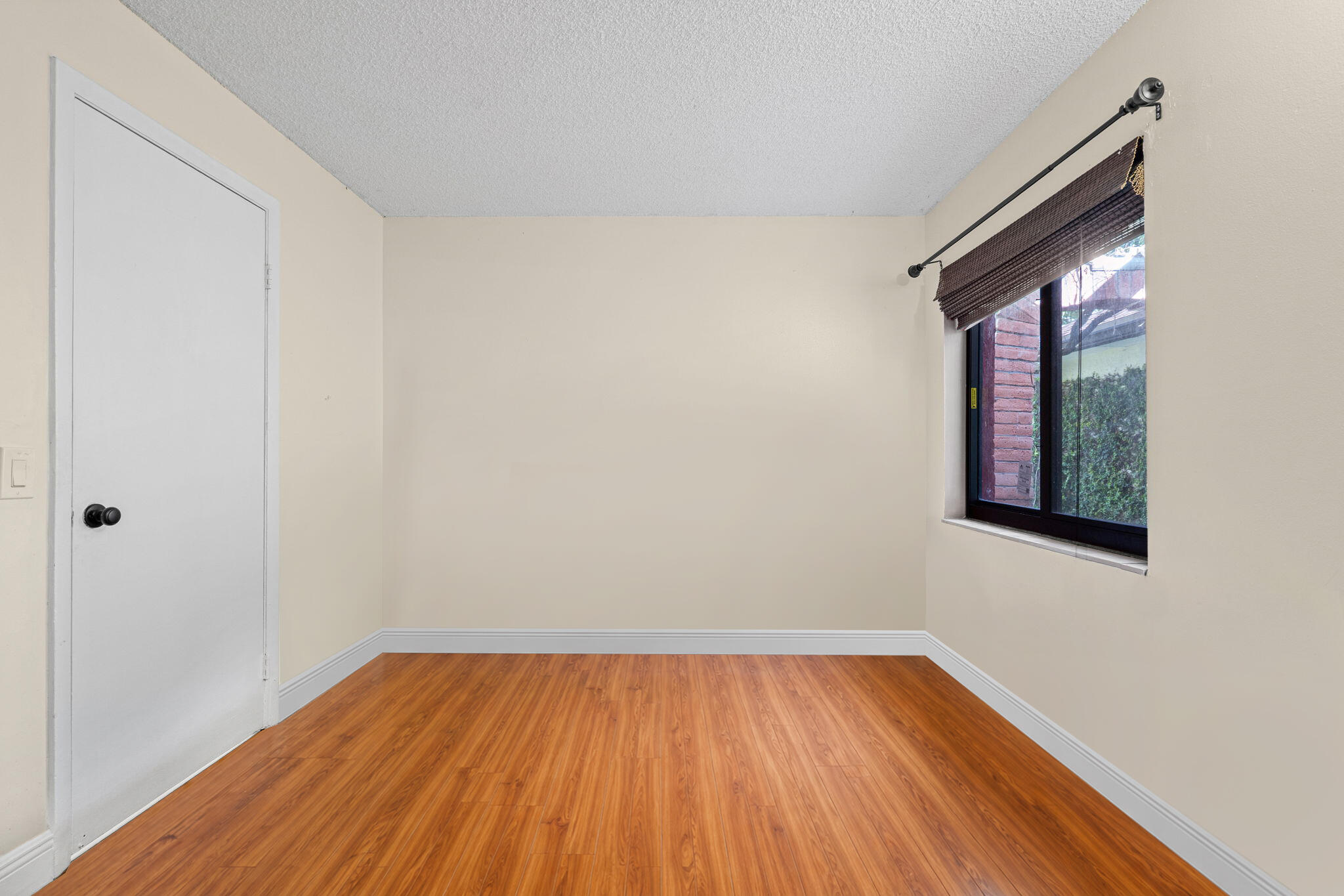 LAKES OF THE MEADOW SEC 4 - Residential