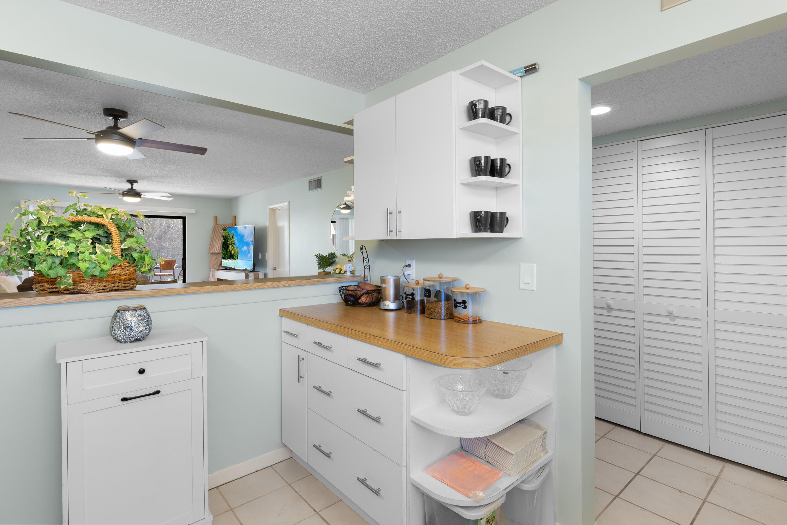 PARKVIEW CONDO - Residential Lease