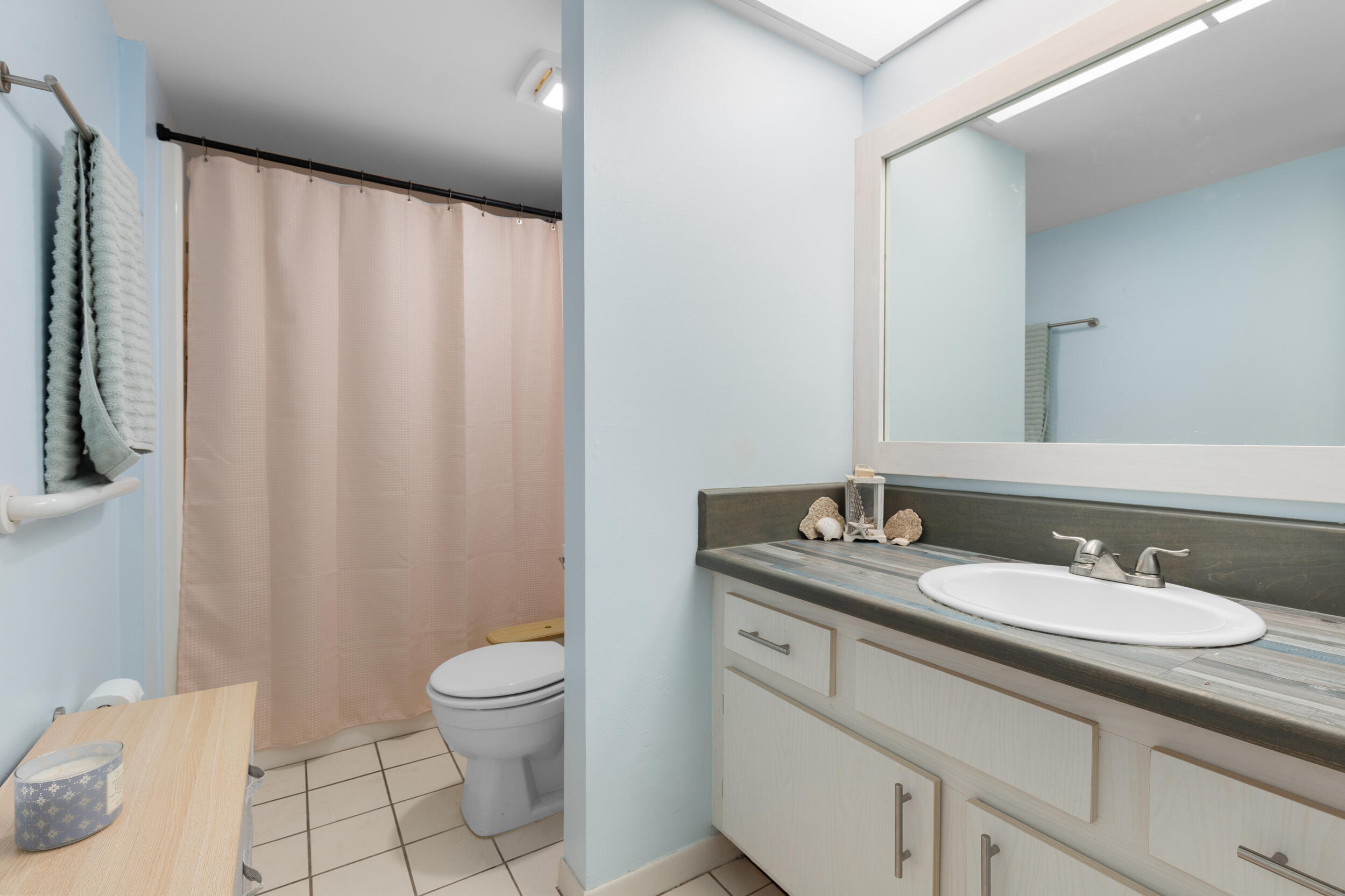 PARKVIEW CONDO - Residential Lease