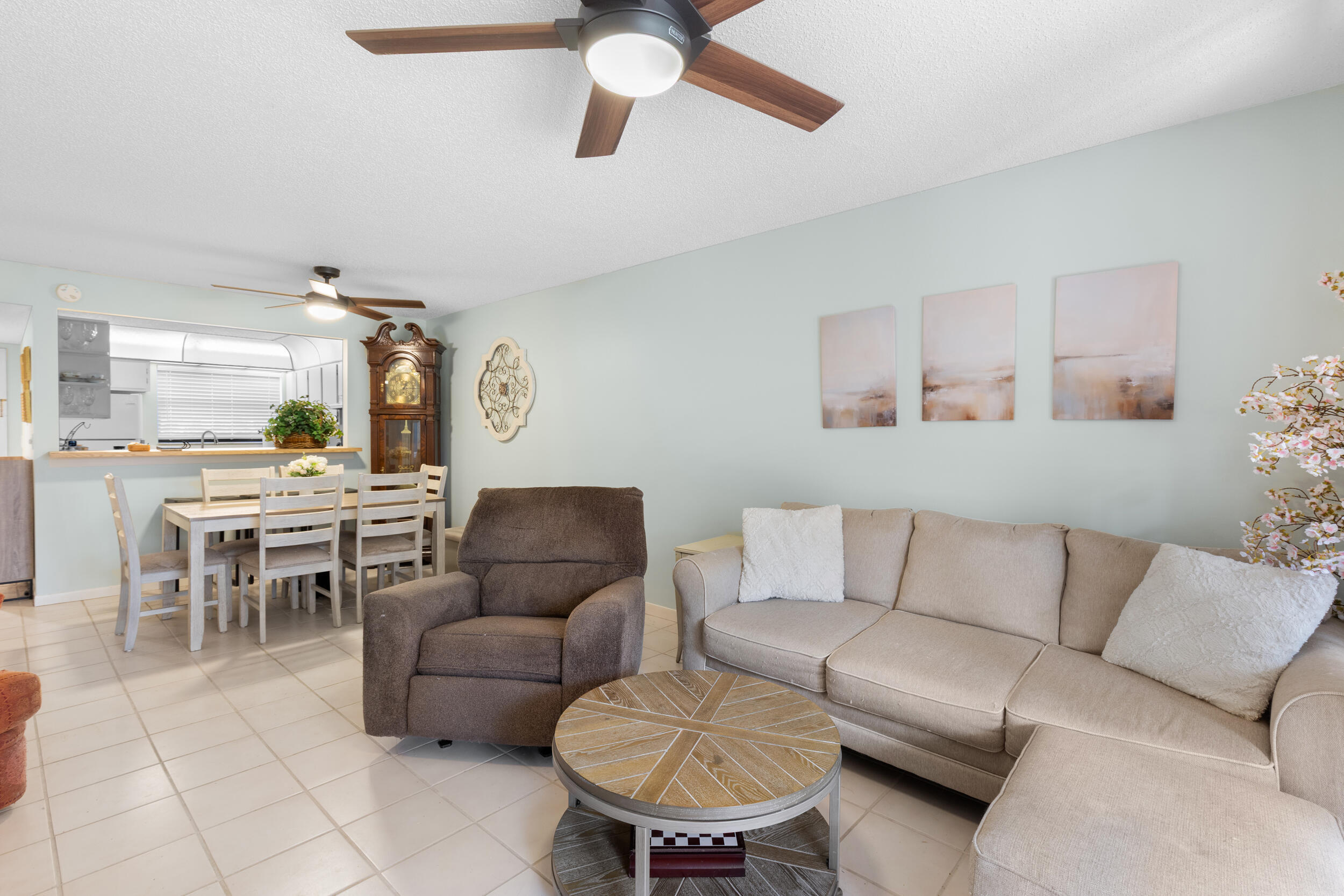 PARKVIEW CONDO - Residential Lease