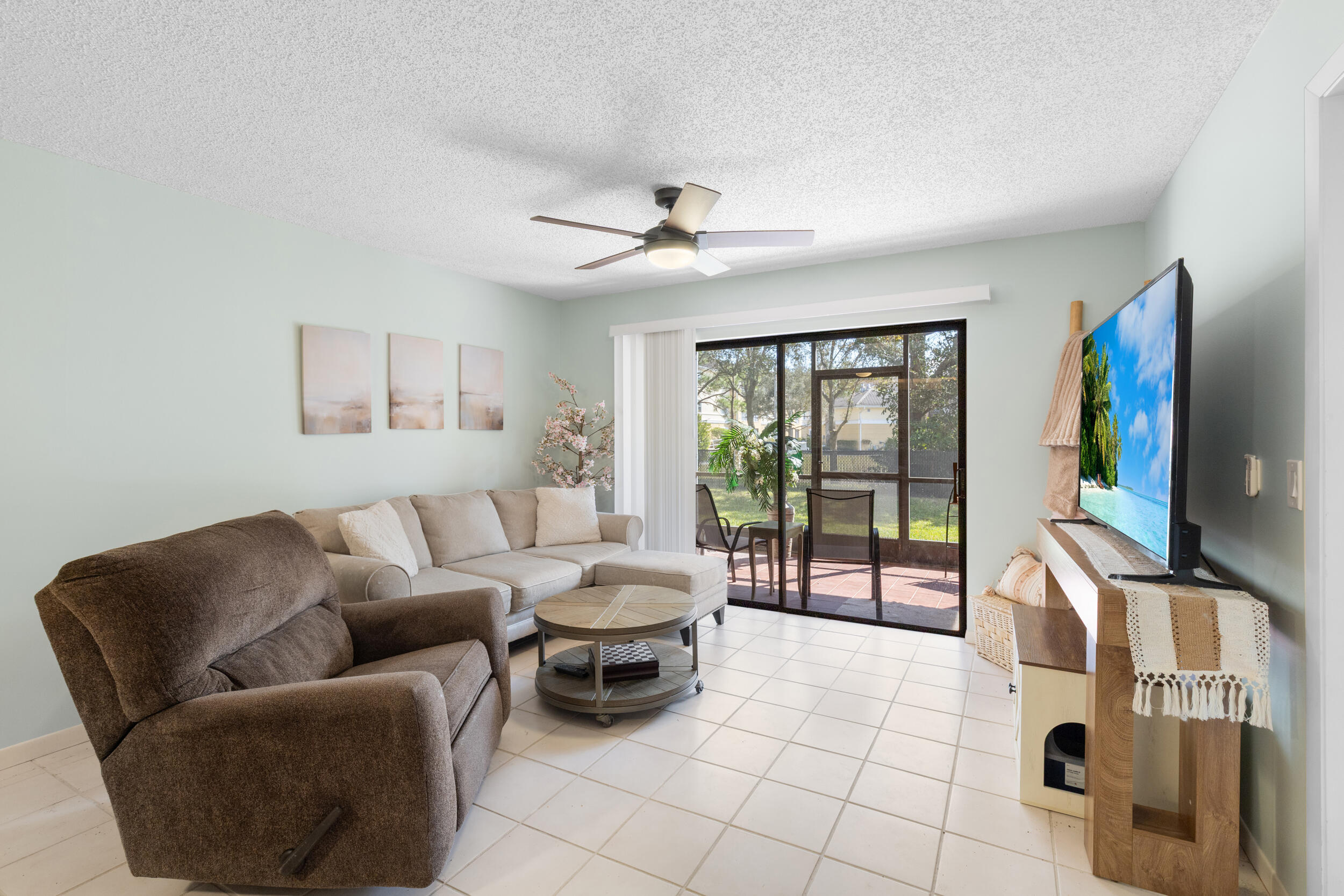 PARKVIEW CONDO - Residential Lease