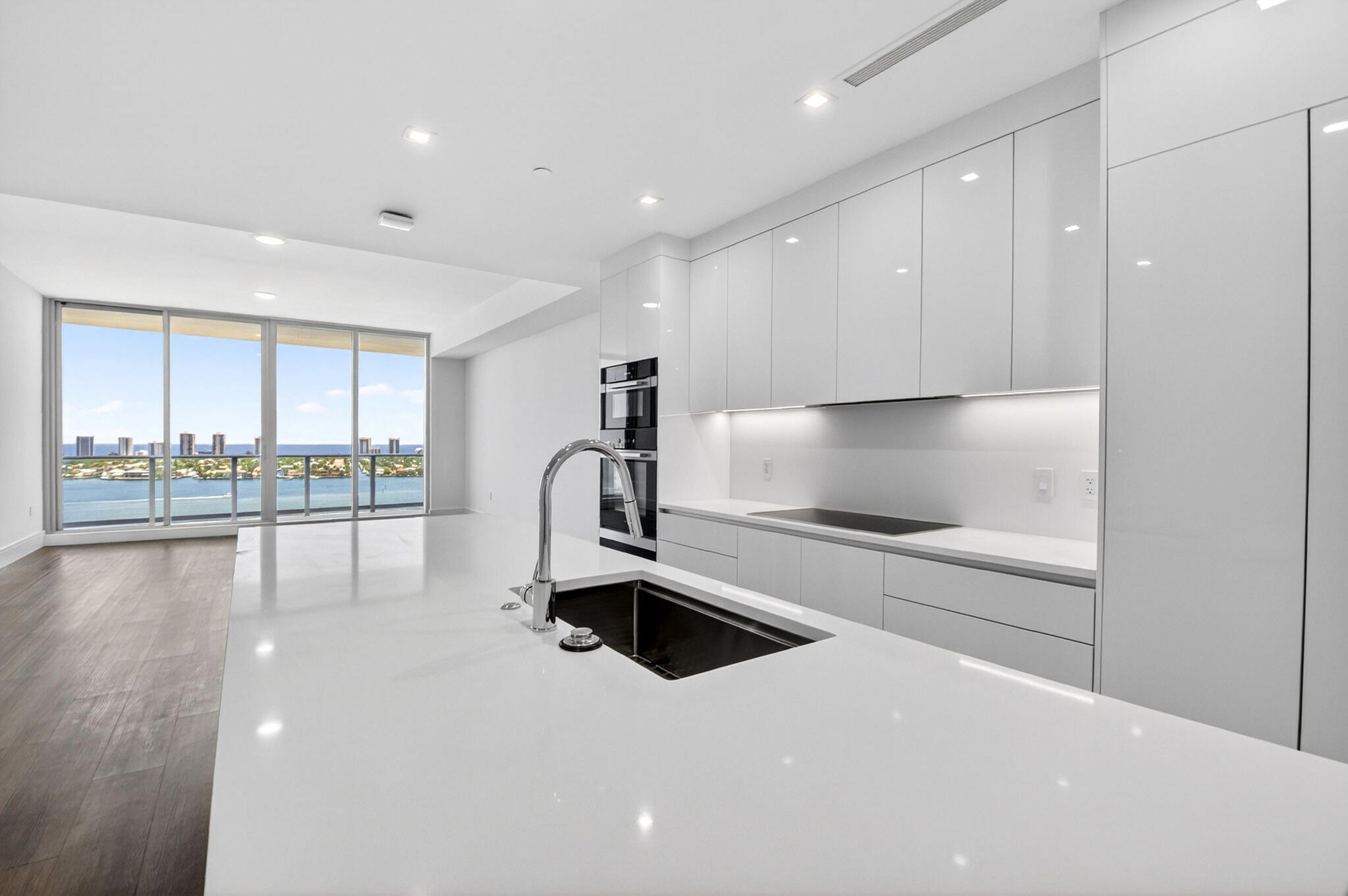 NAUTILUS 220 - Residential