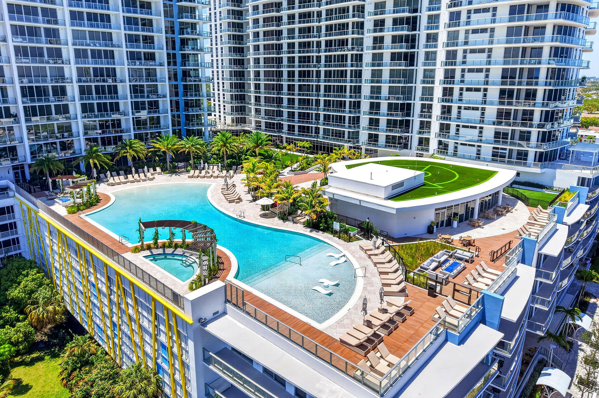 NAUTILUS 220 - Residential
