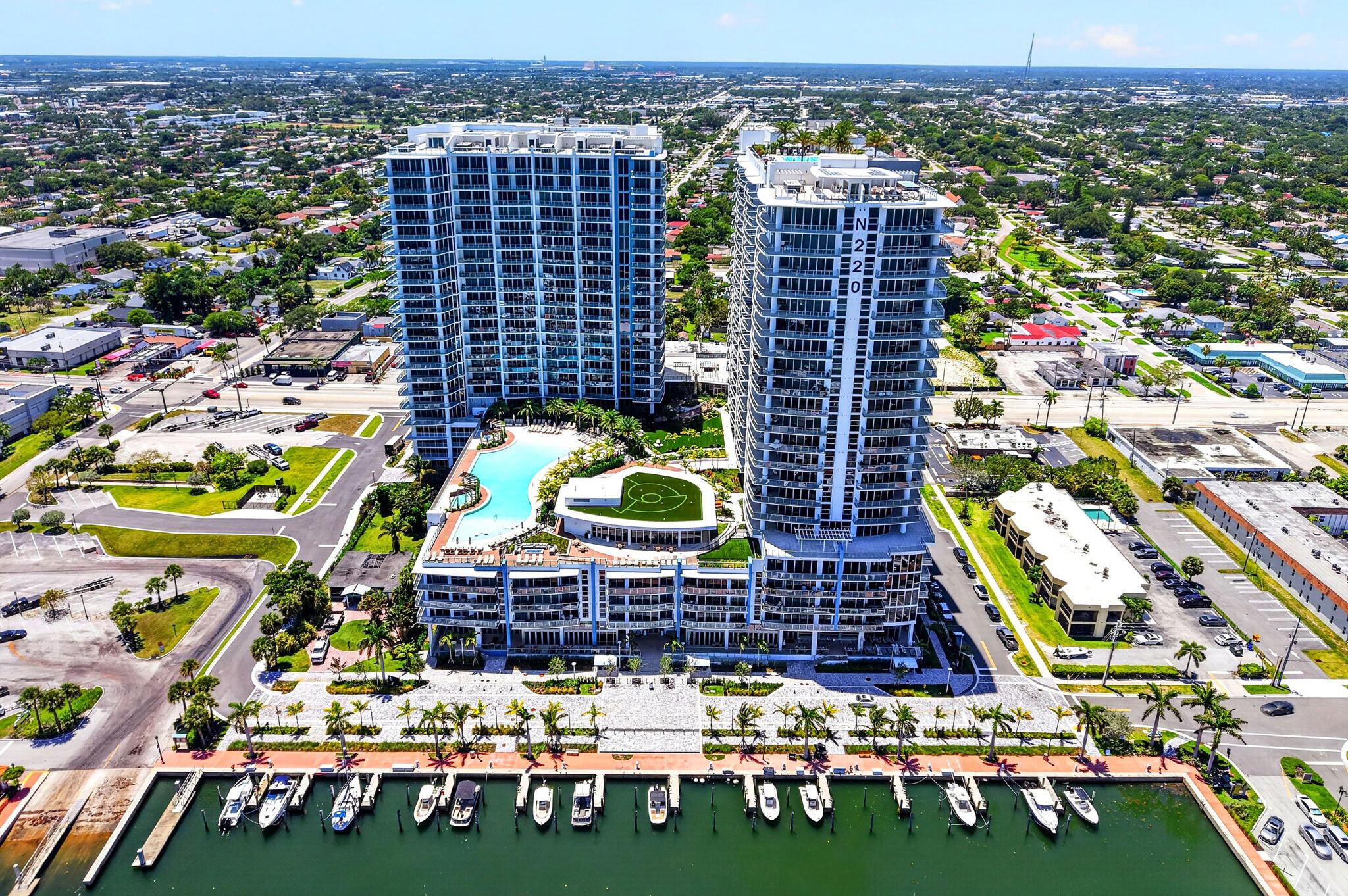 NAUTILUS 220 - Residential