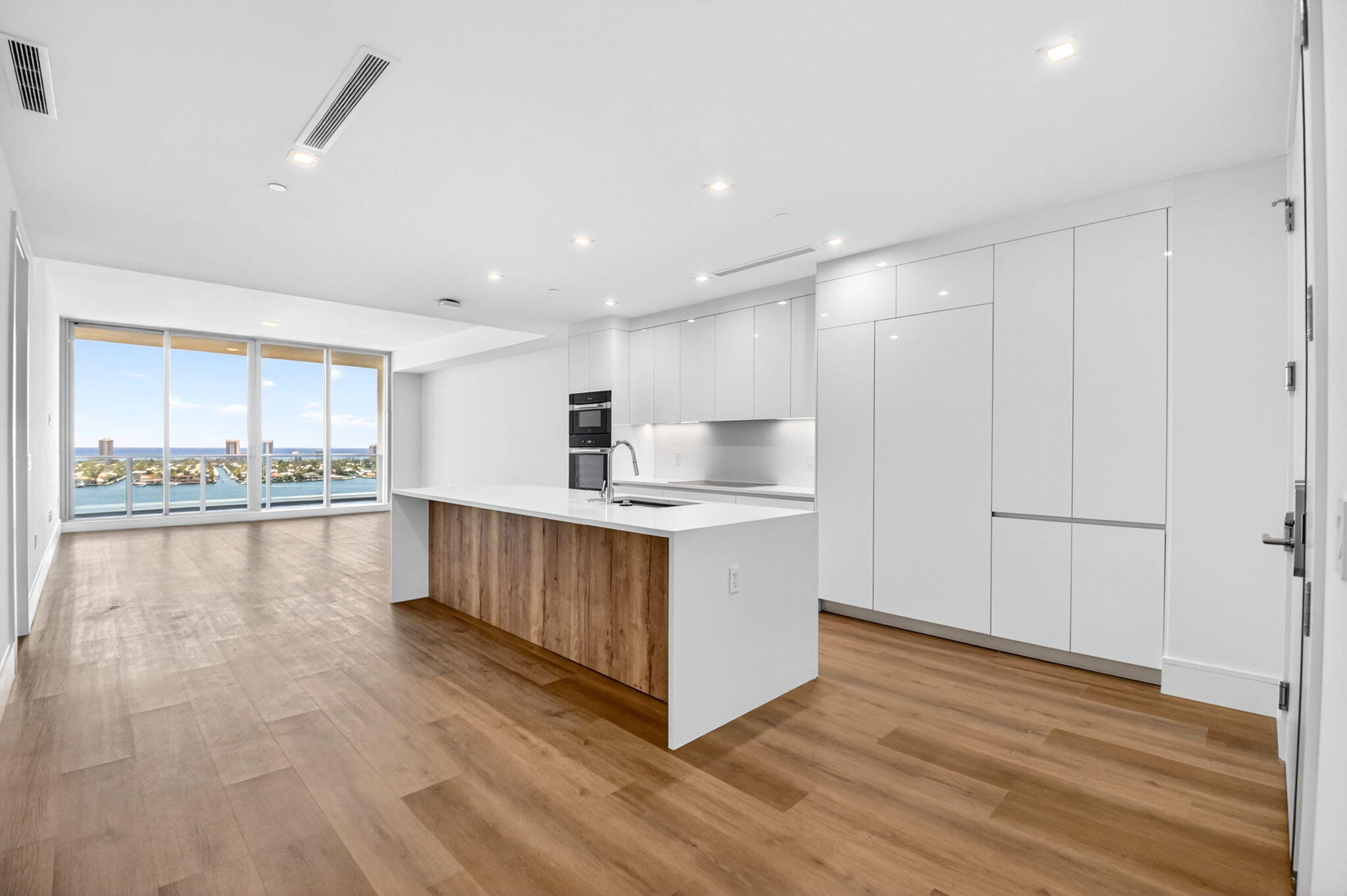 NAUTILUS 220 - Residential