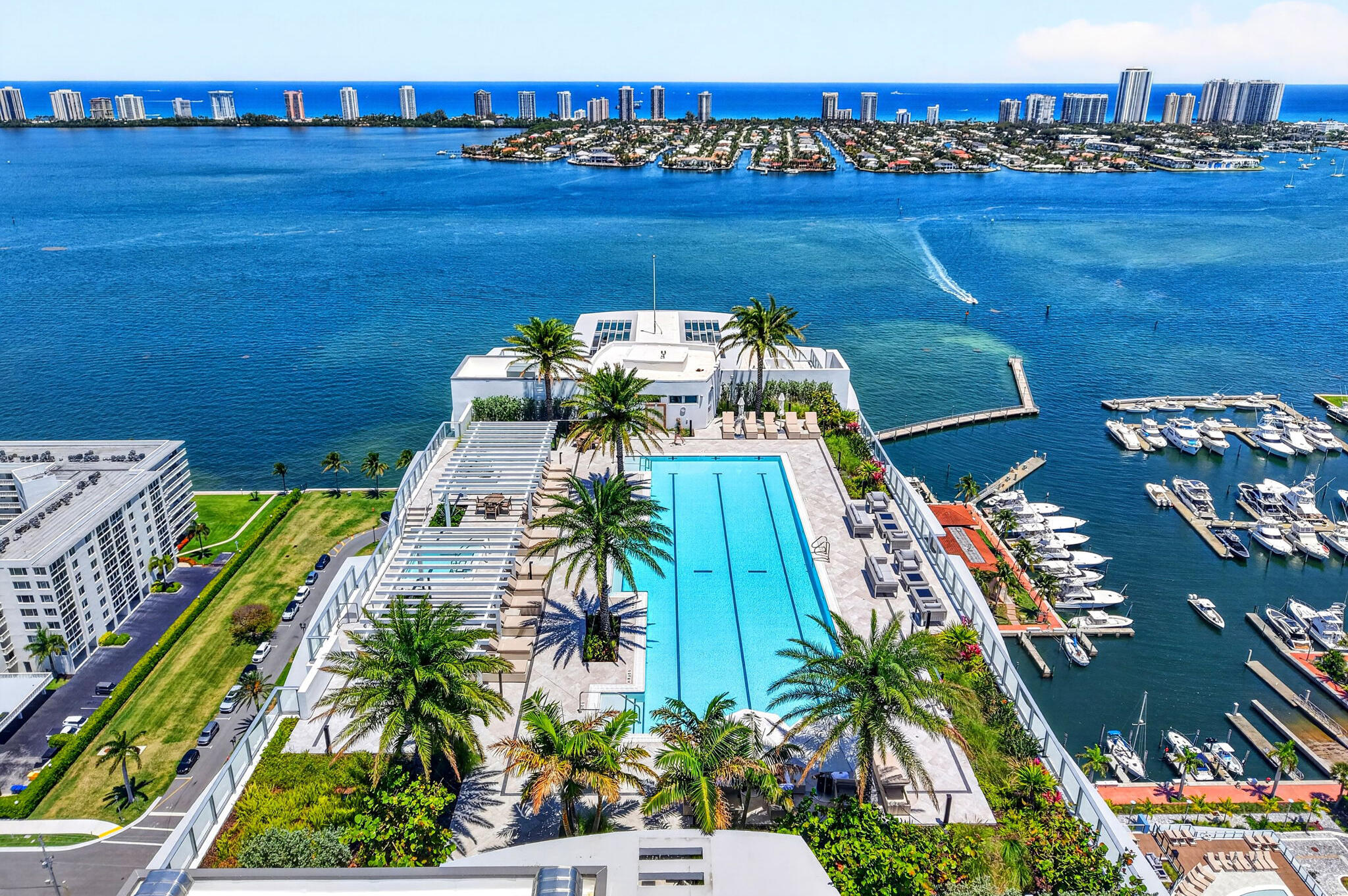 NAUTILUS 220 - Residential