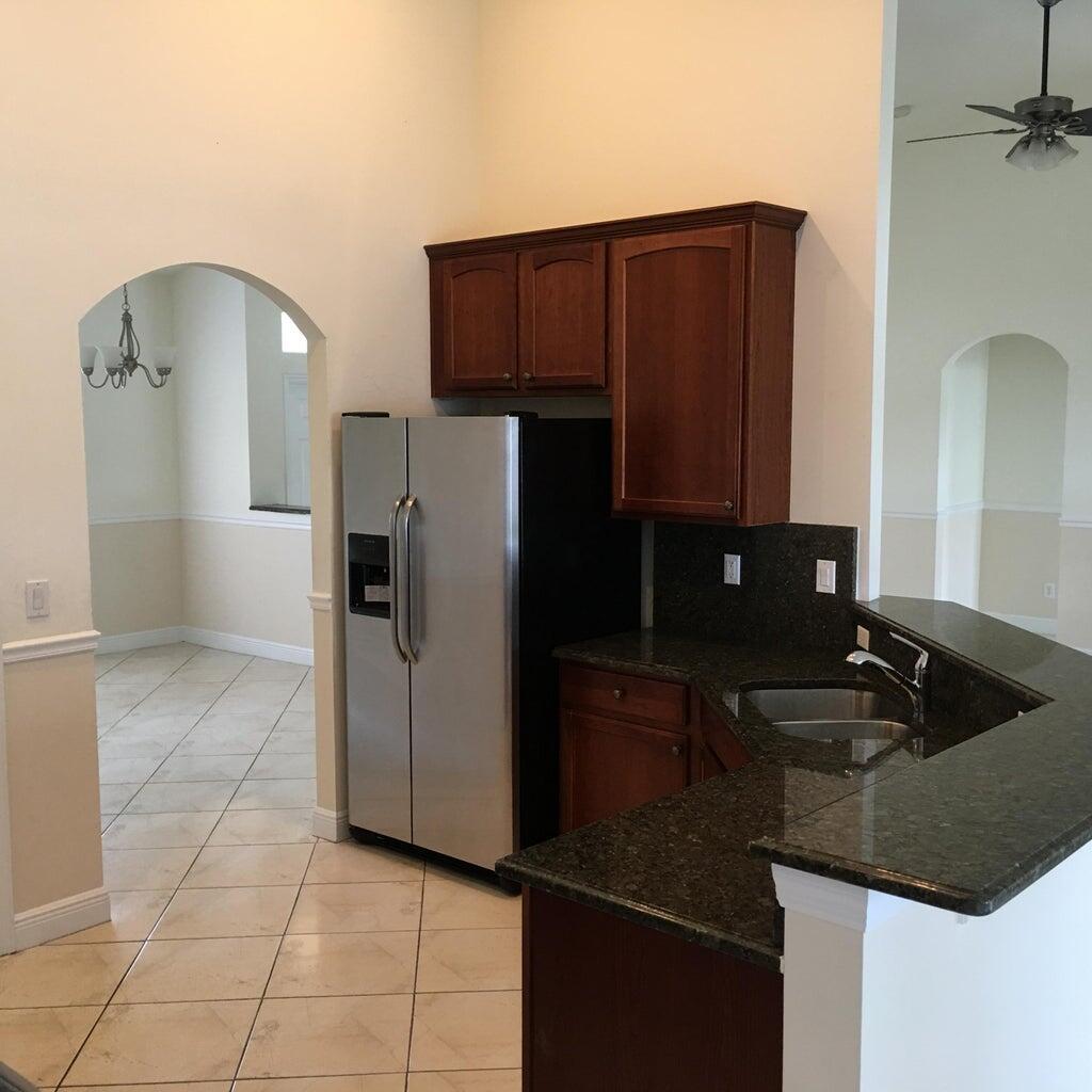PORT ST LUCIE SECTION 12 - Residential Lease