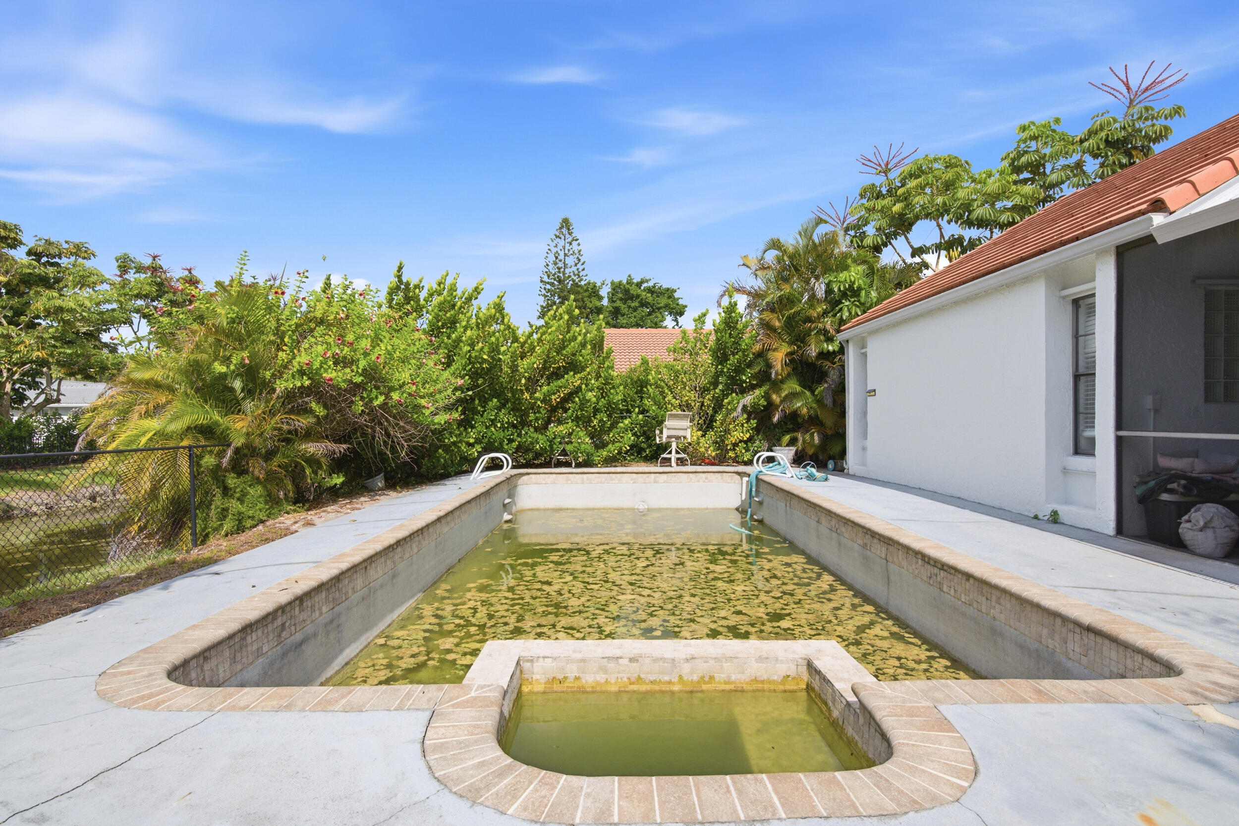 COUNTRYWOOD ESTATES - Residential