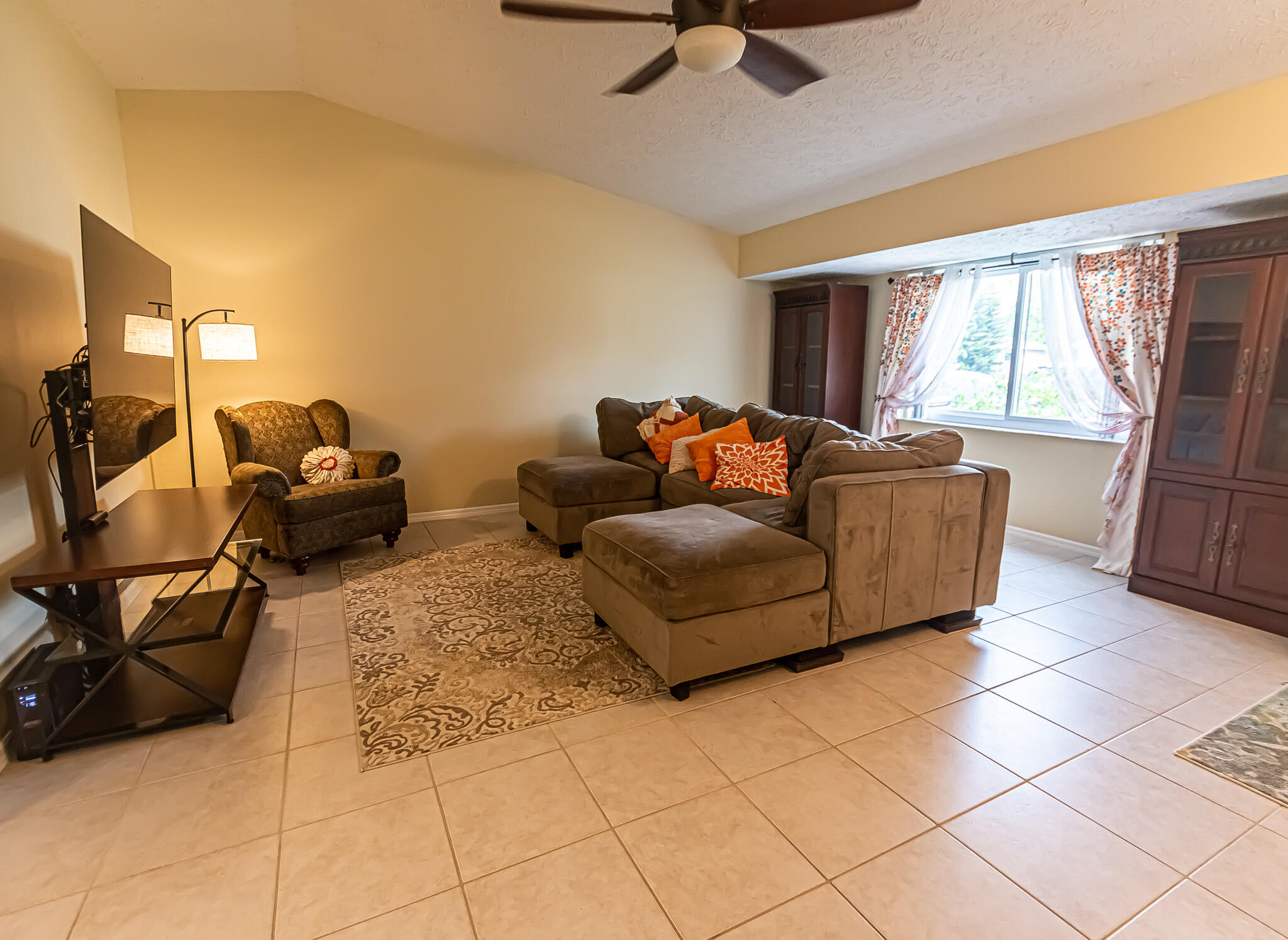 PORT ST LUCIE SECTION 25 - Residential