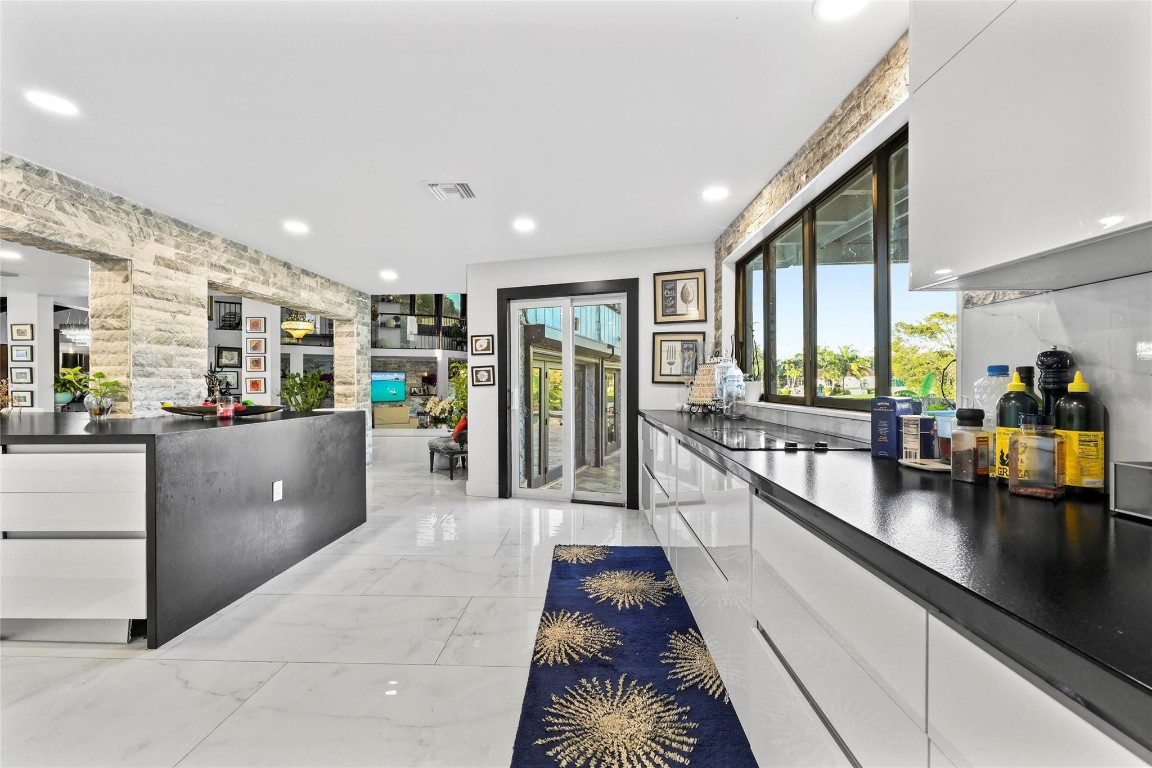 Running Brook Hills 70-23 - Residential