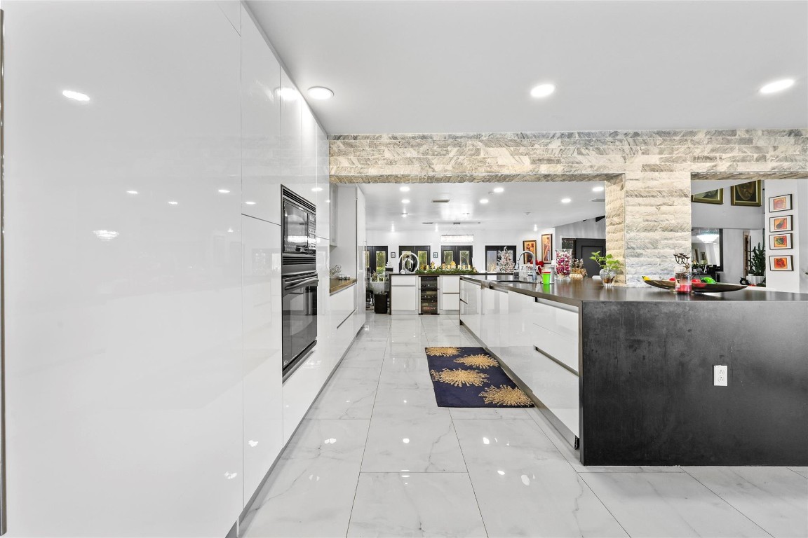 Running Brook Hills 70-23 - Residential