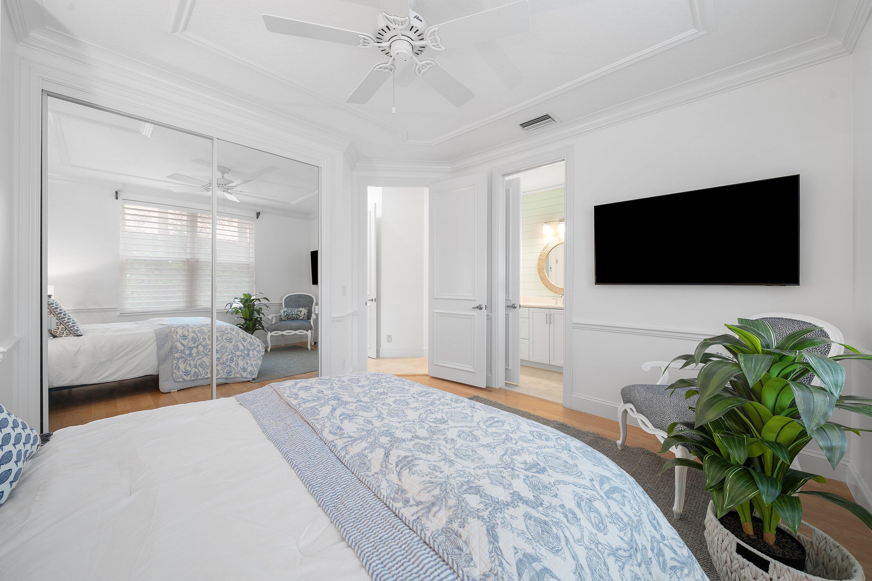 SAILFISH POINT - Residential