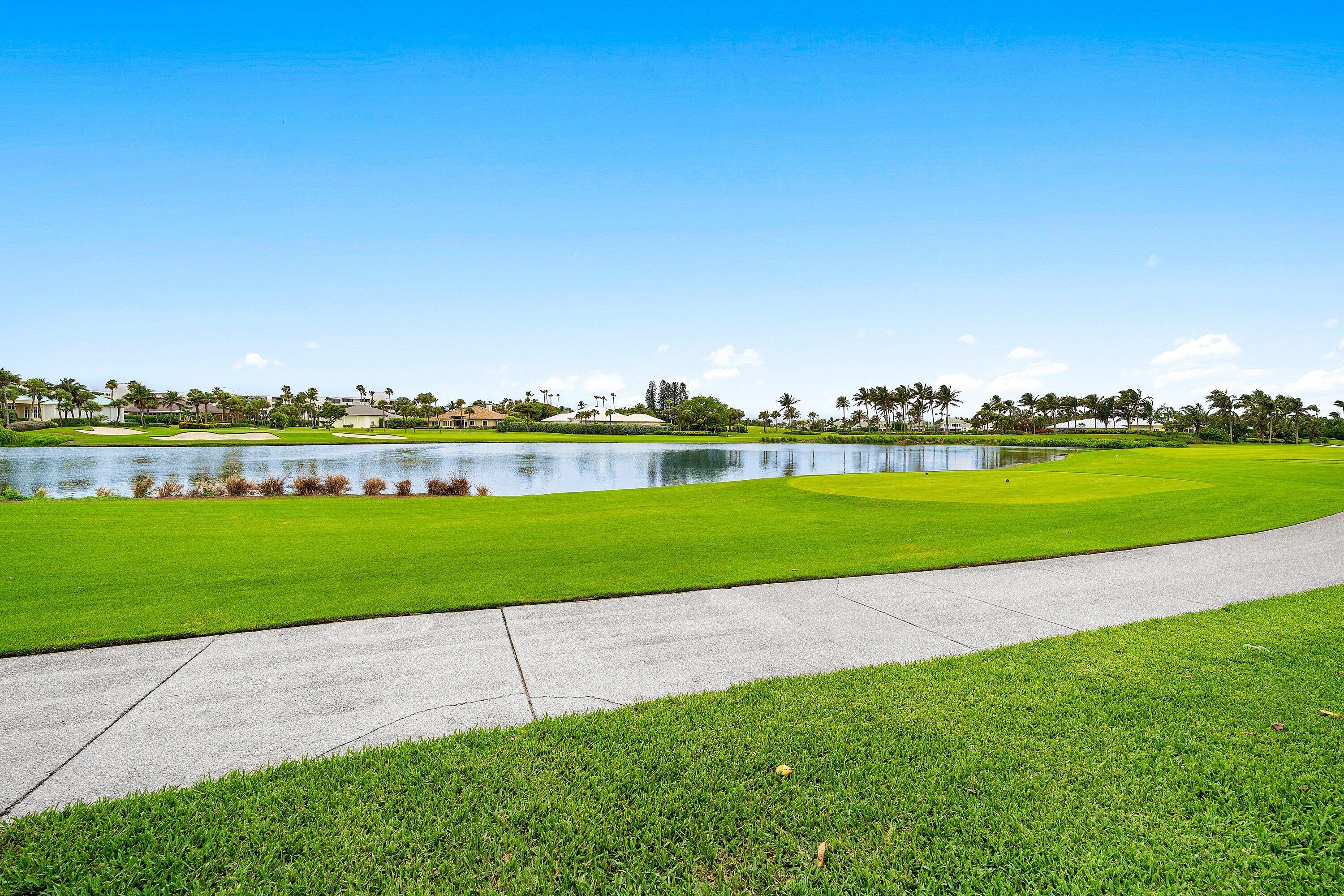 SAILFISH POINT - Residential