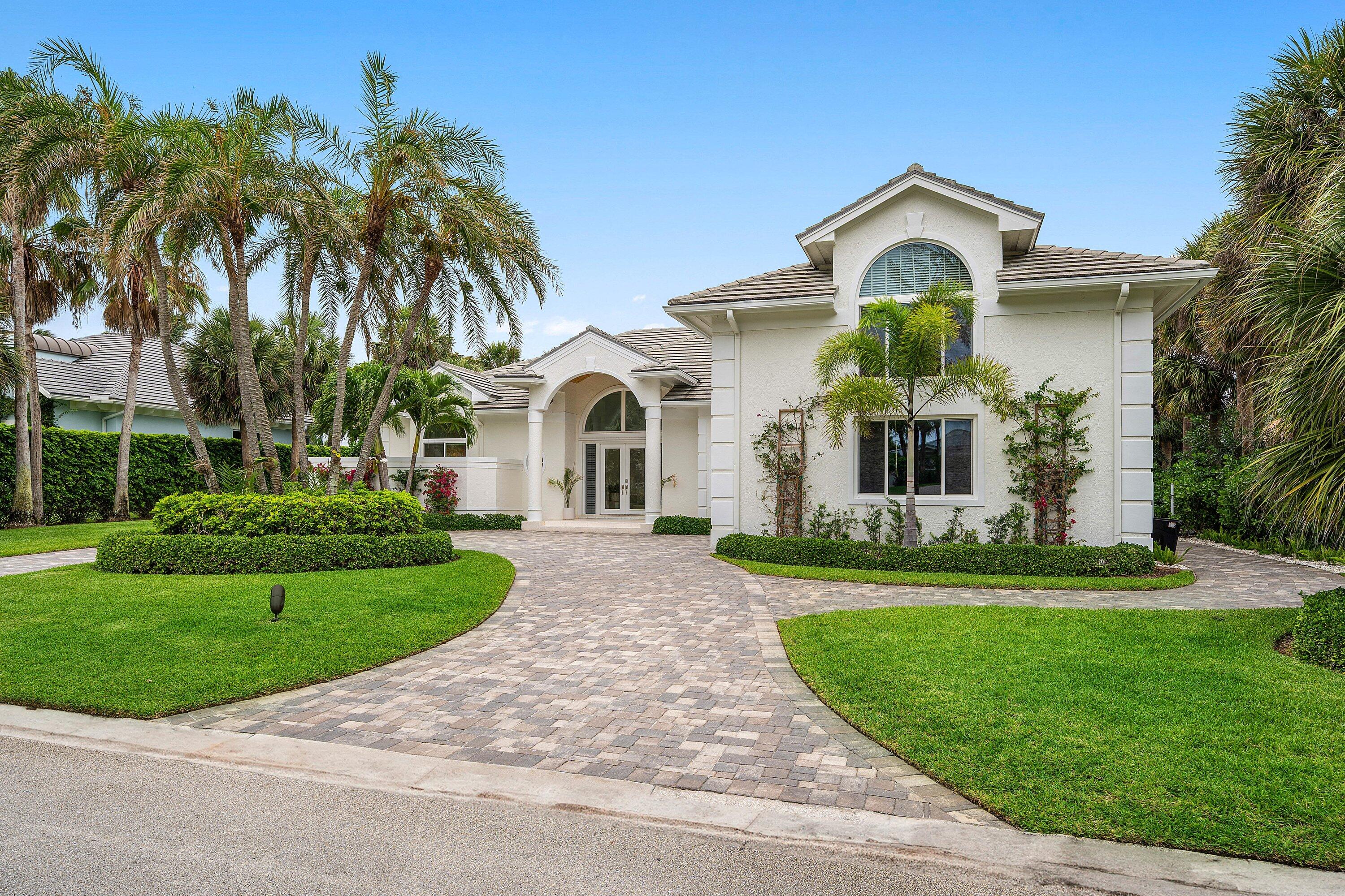 SAILFISH POINT - Residential